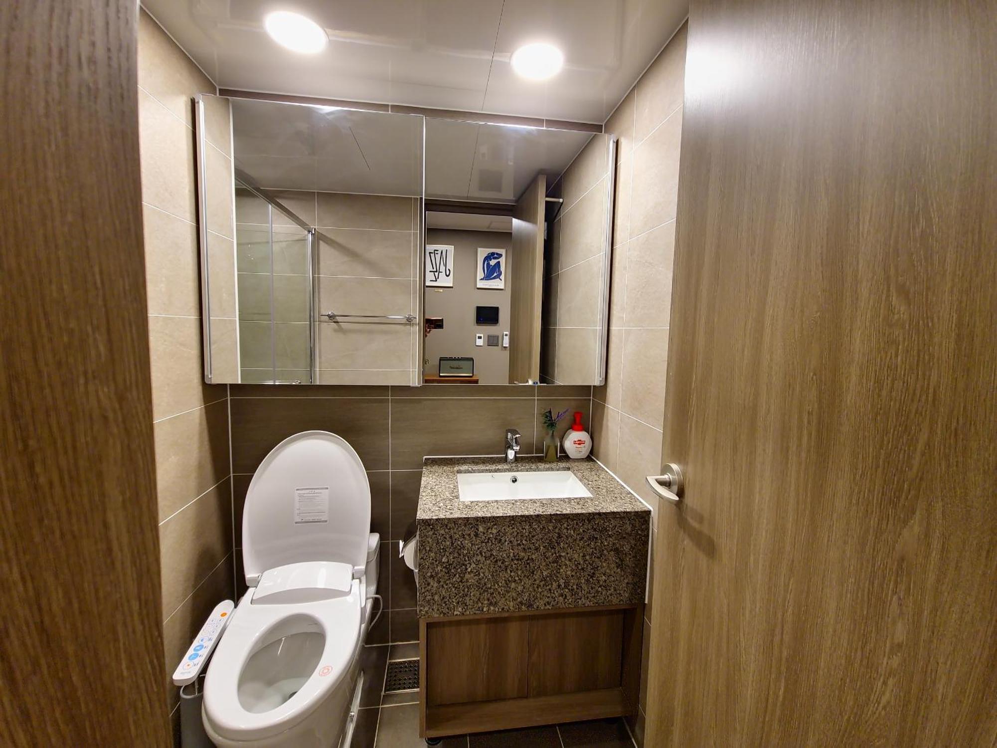 Elbon The X Bona Travel Hotel