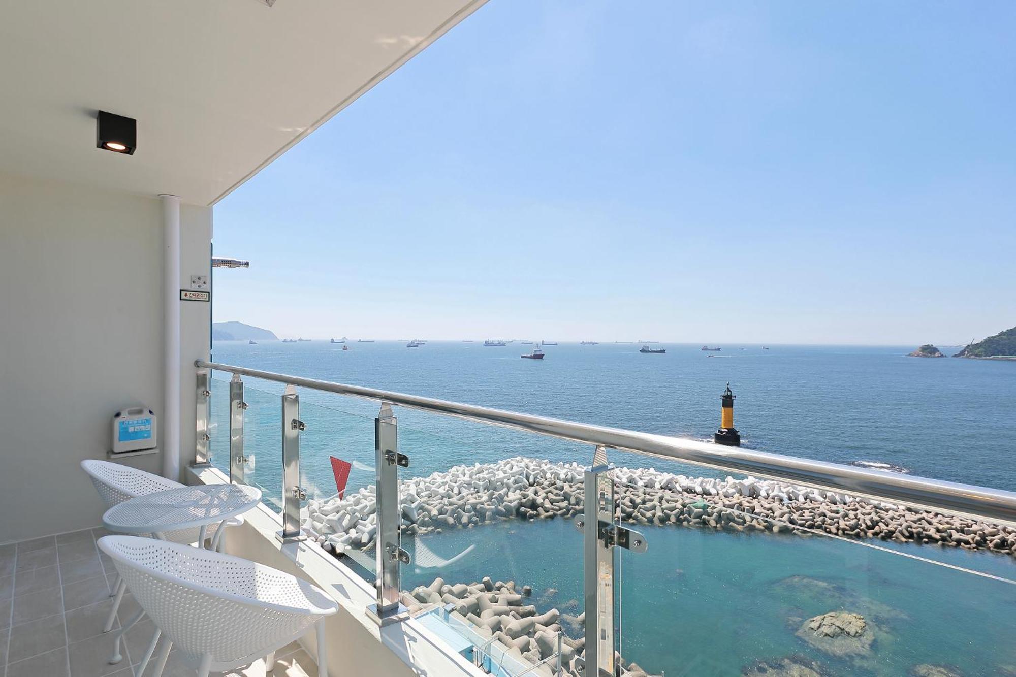 Elmomento Songdo Apartment *