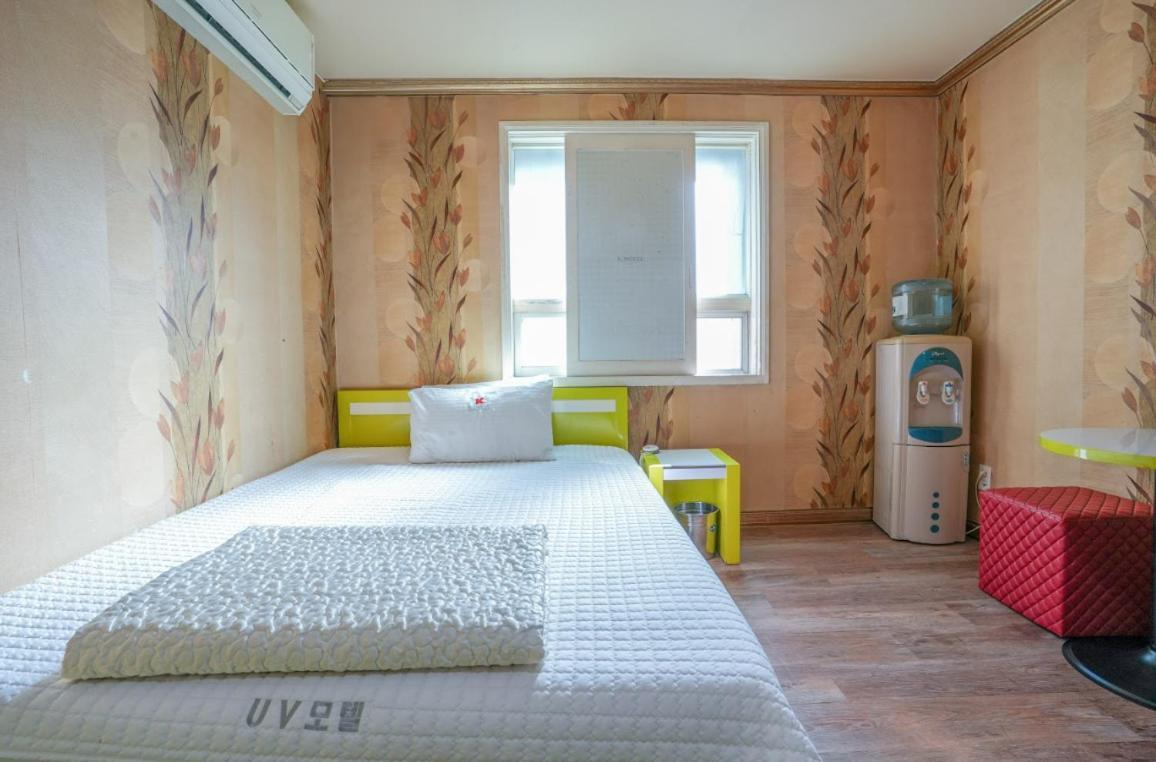 K Daeyeon motel *