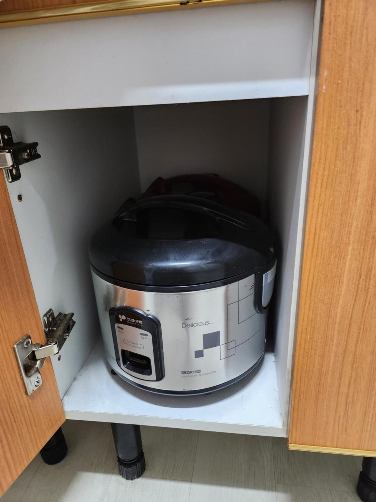 Exclusive Use Whole House For Apartment