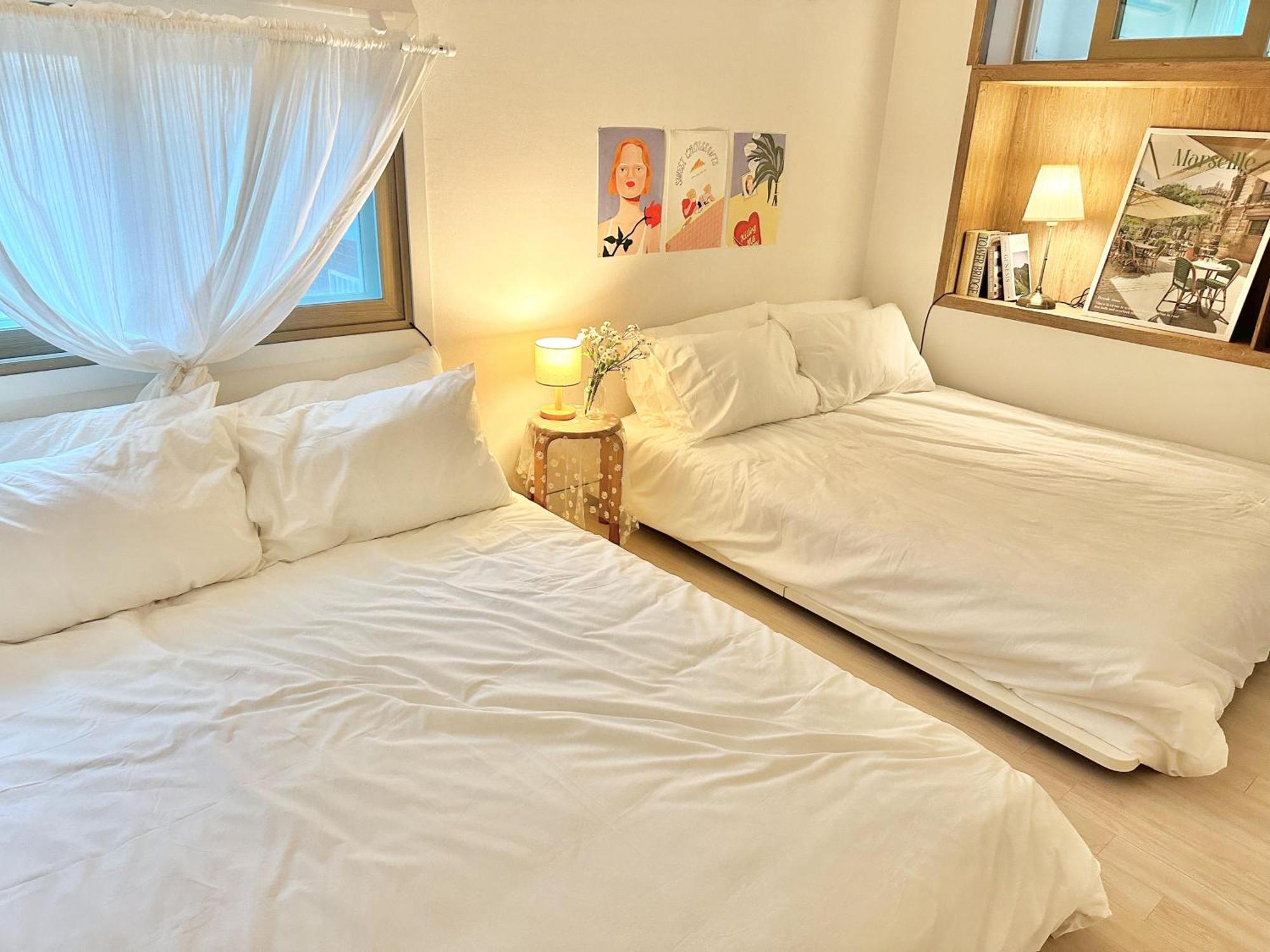 Almond House, Gwang-an *