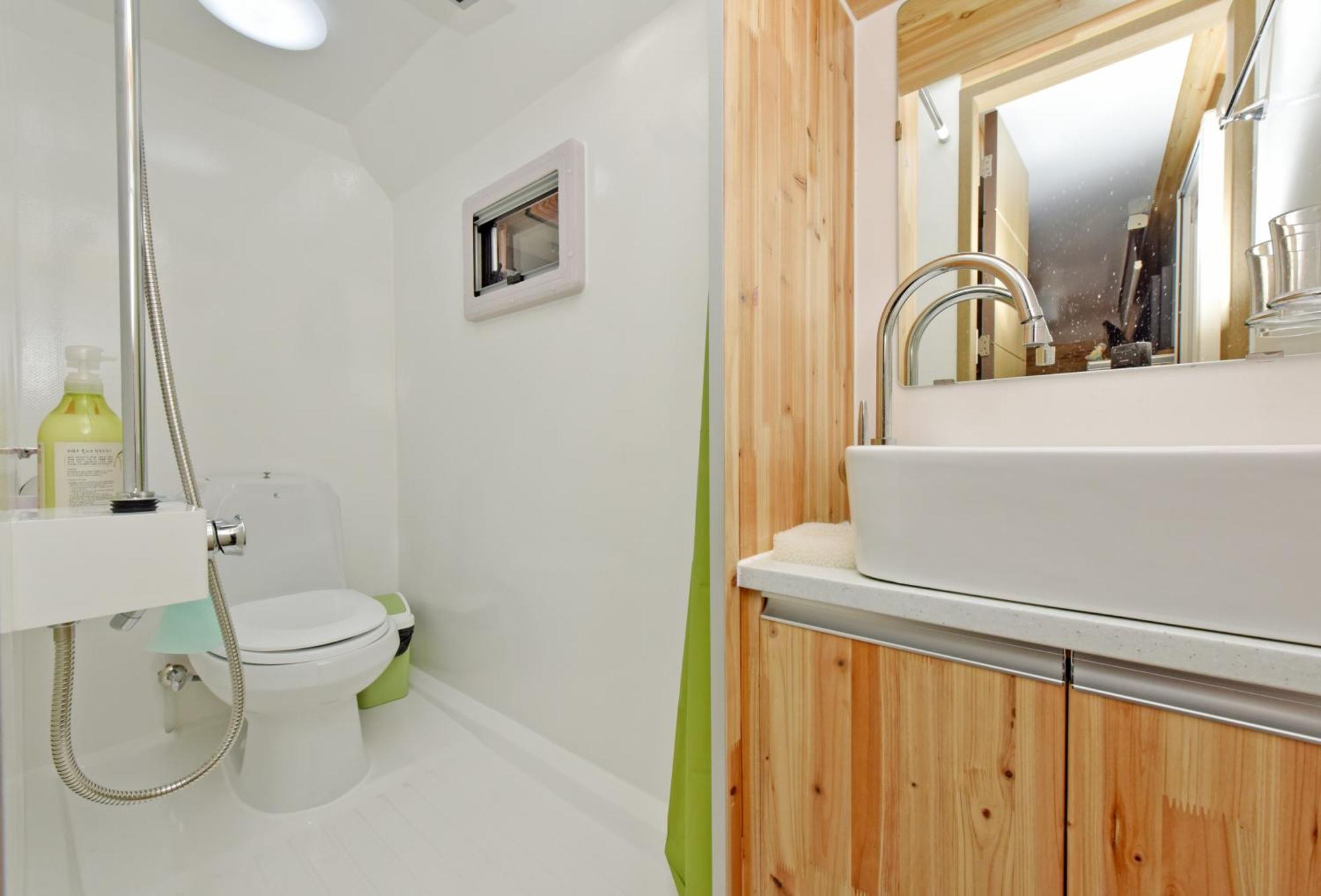 Olla Caravan 4* Busan