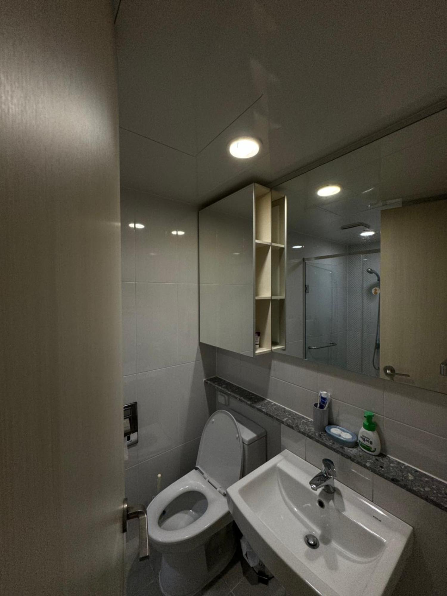 Apartment Station Ktx House