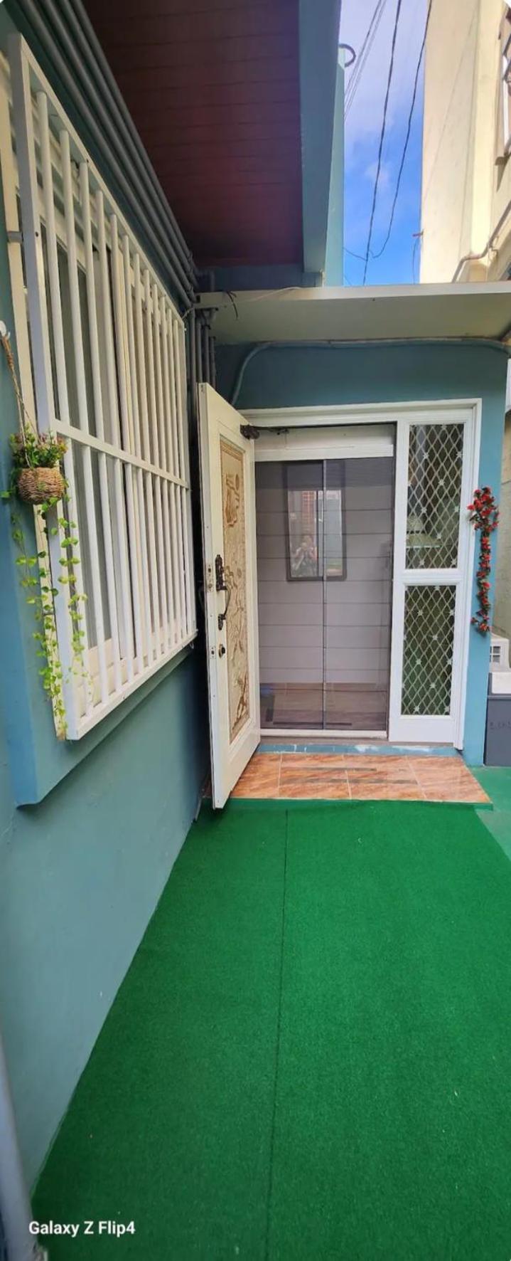 Gwangalli Tahee House *
