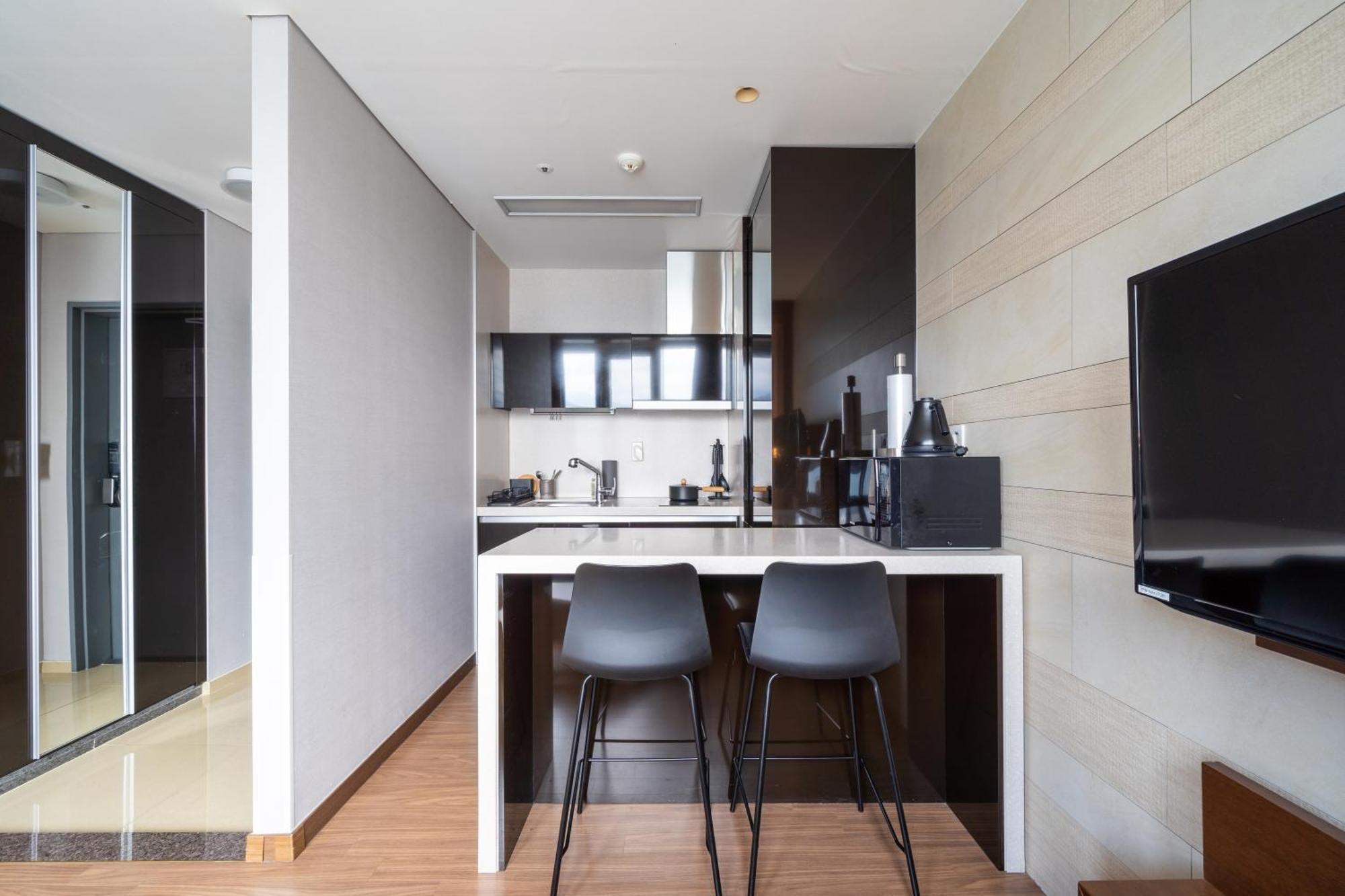 Urbanstay Haeundae Station Apartamento *