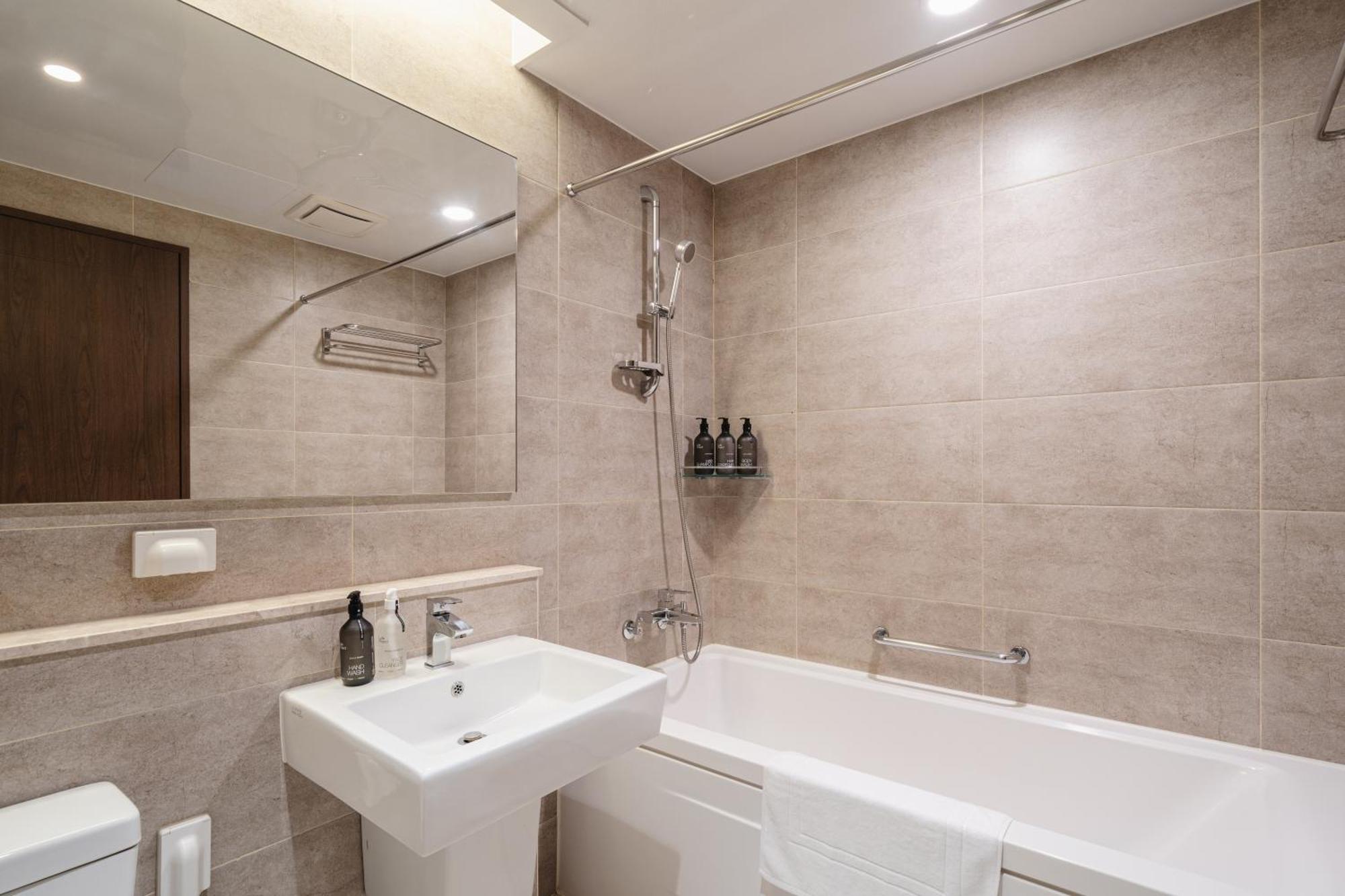 Urbanstay Haeundae Station * Busan