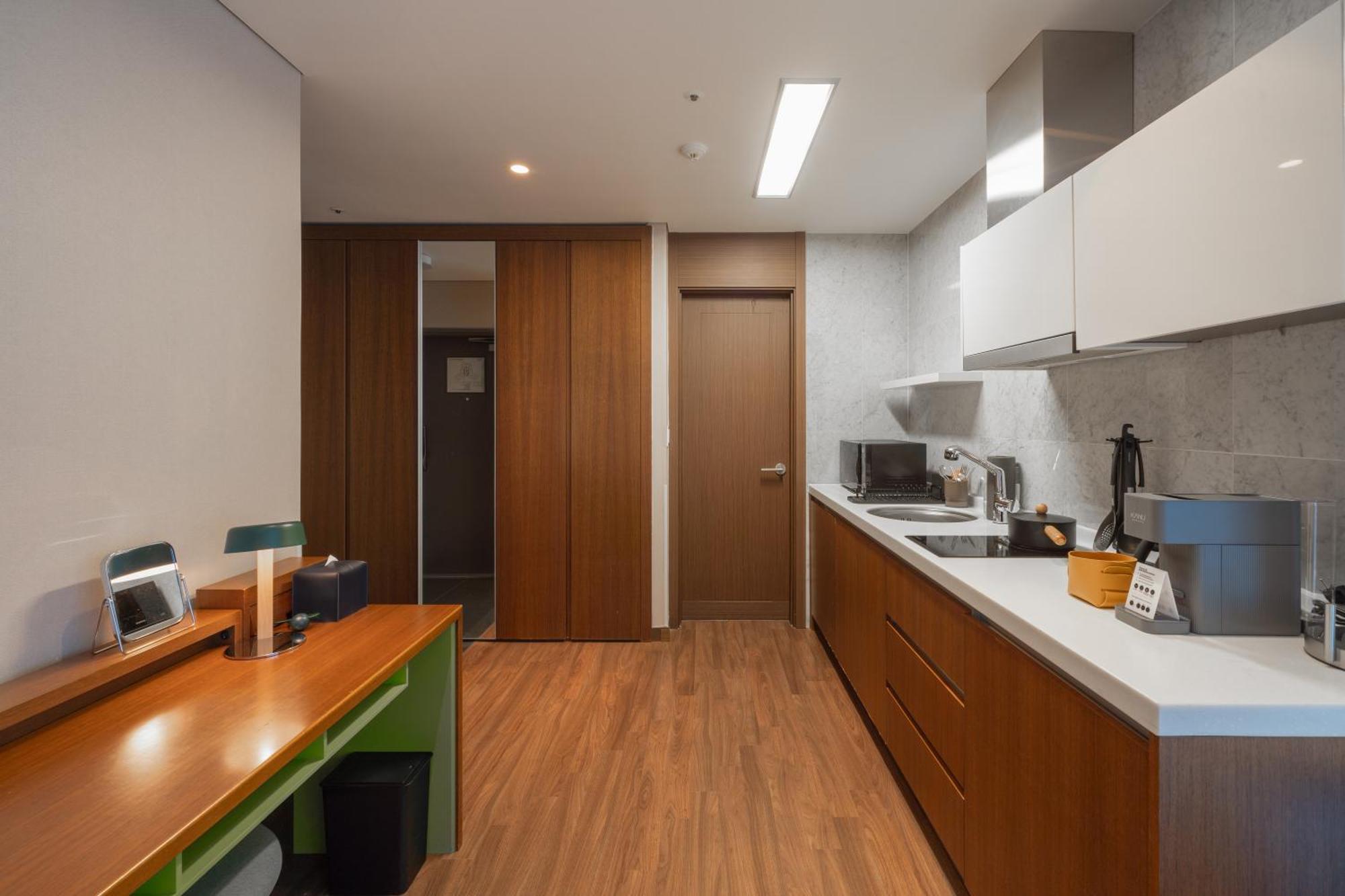 Urbanstay Haeundae Station * Busan