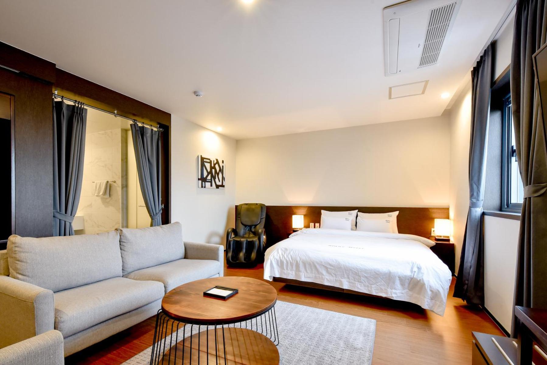 Blanc Business Motel 2*