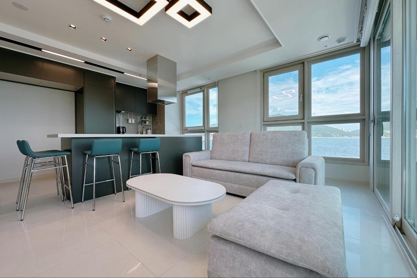 Apartment The First Ocean Songdo