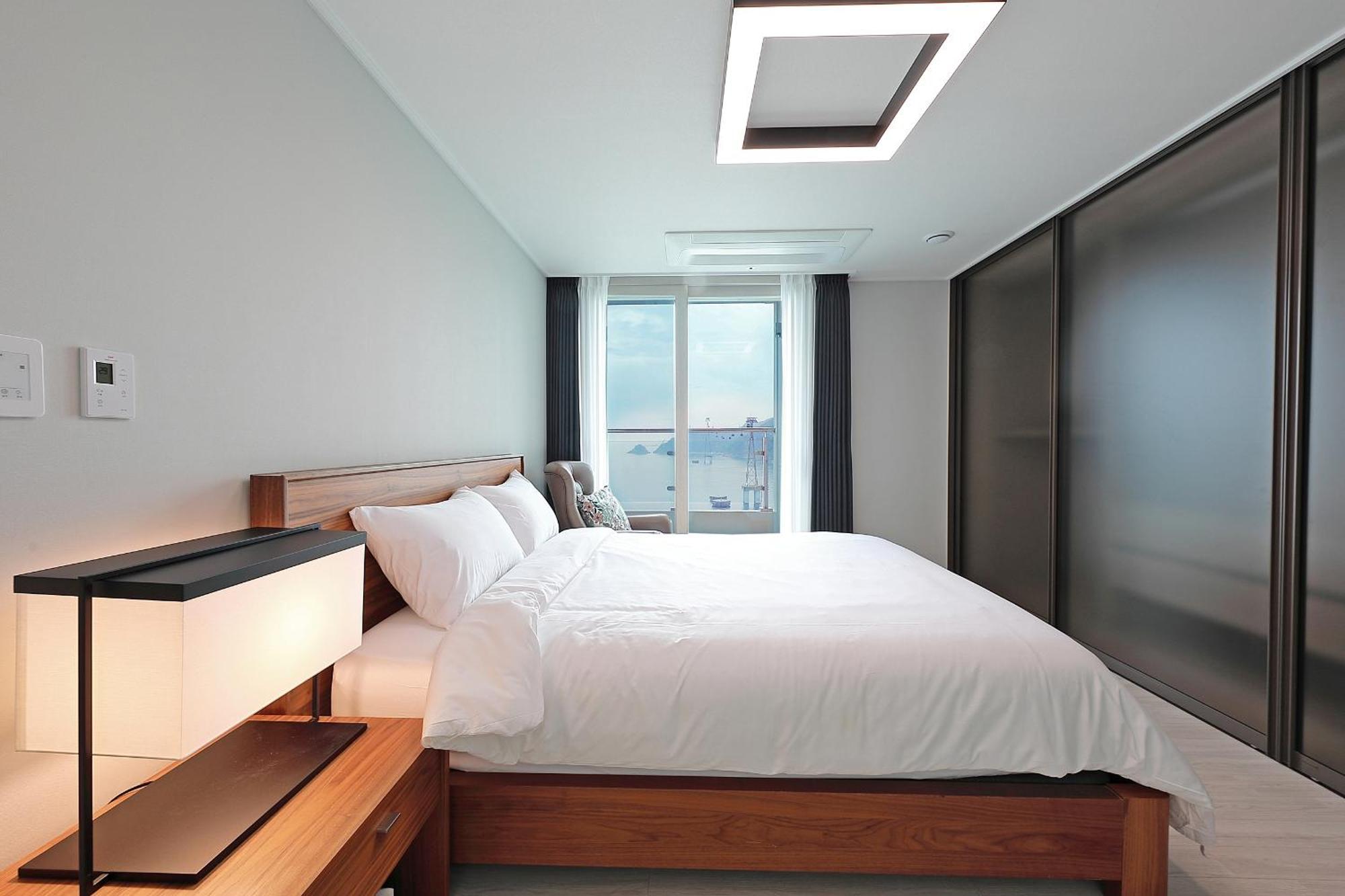 Elmomento Songdo Apartment *