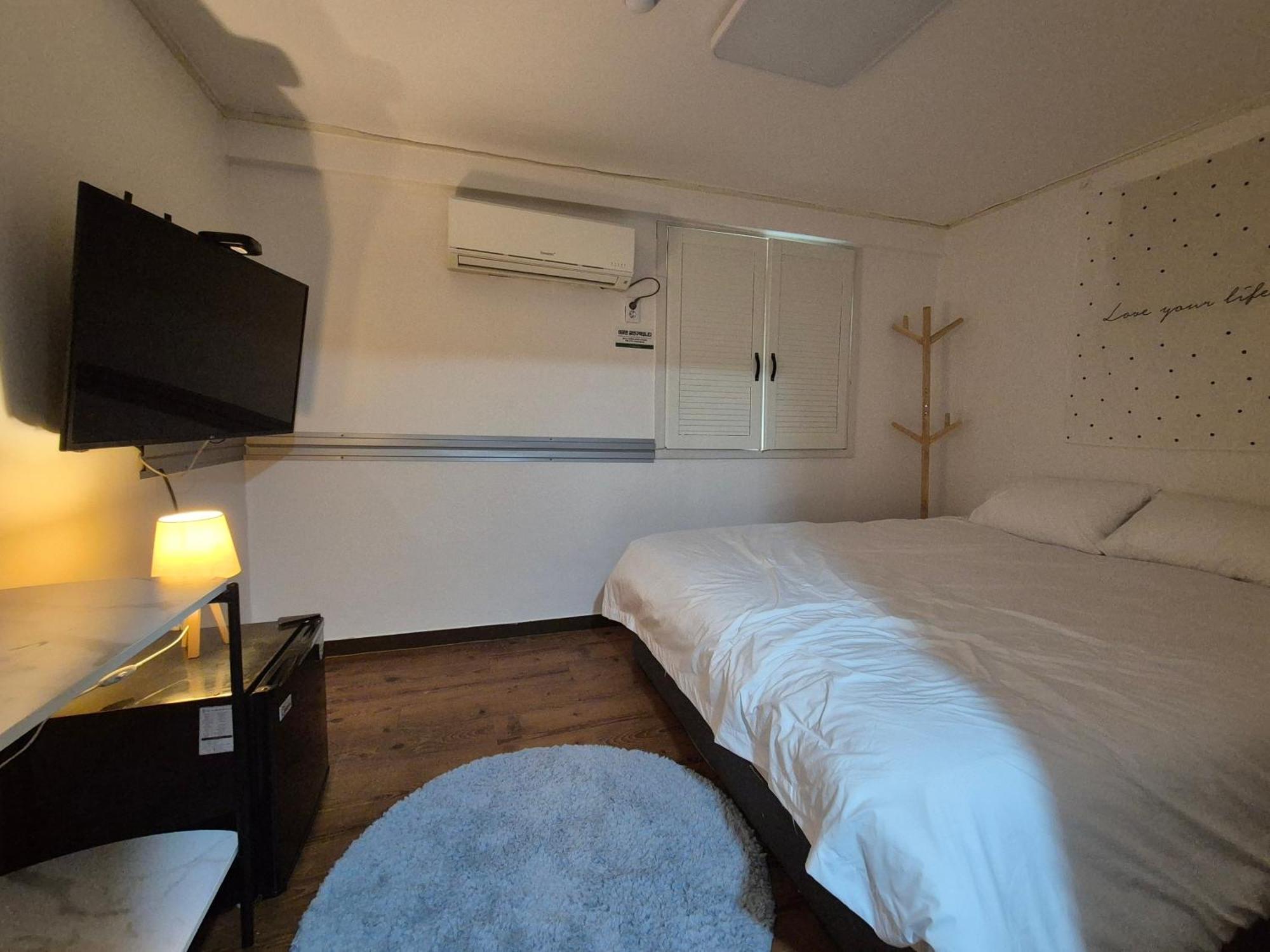Guest house Seomyeon 2*