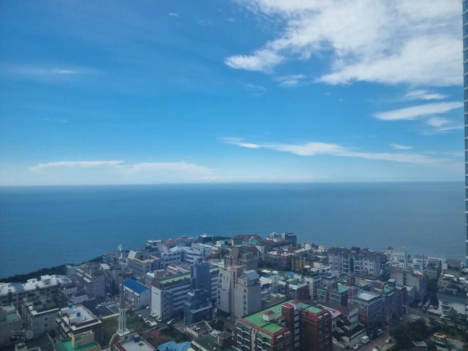 Haedam Stay- Ocean View, High Floor Apartment *