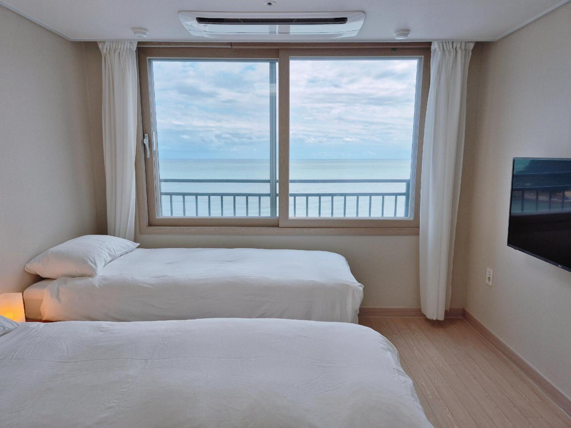 The First Ocean Songjeong Hotel Busan