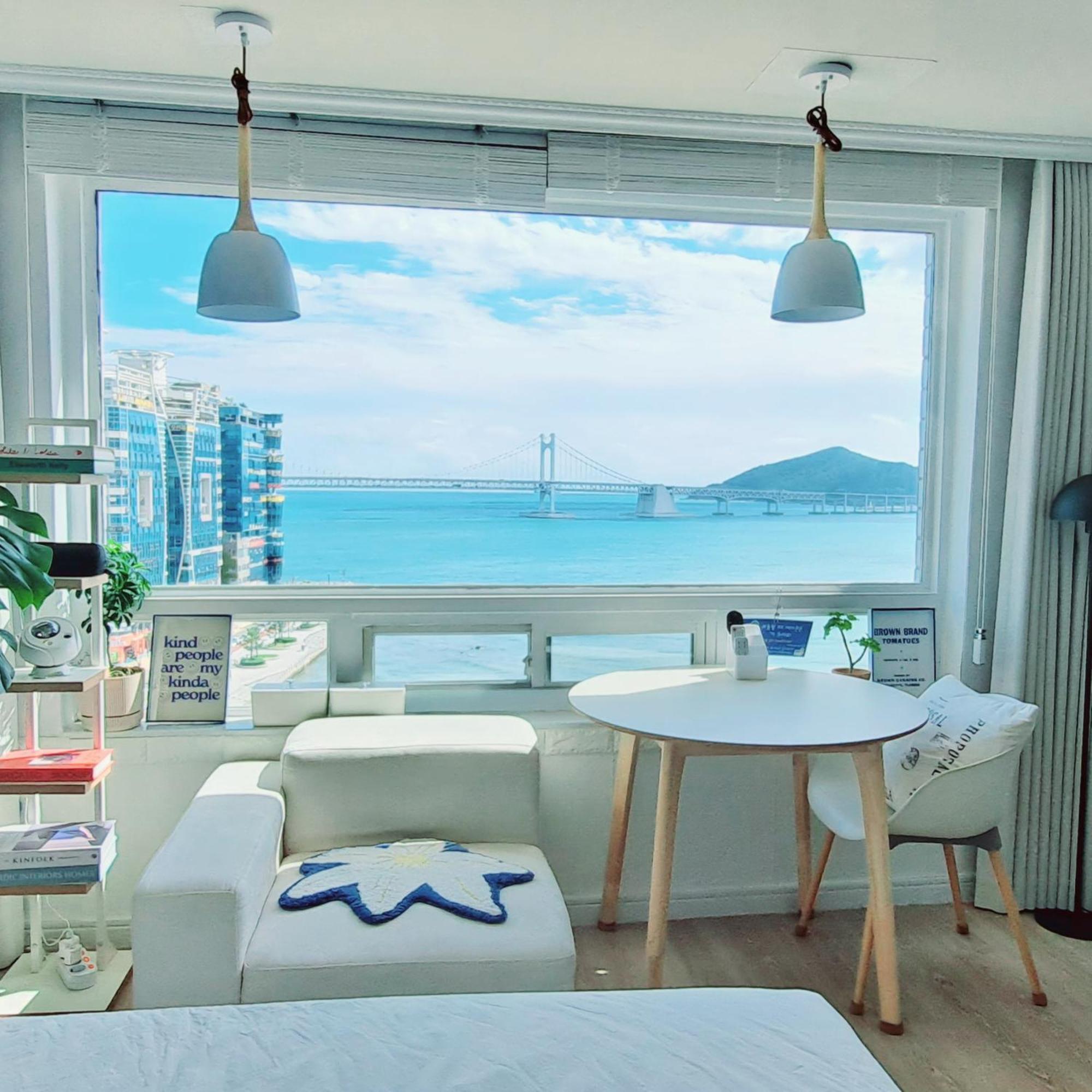 Gangali With View Of Gwangan Bridge Appartamento Busan