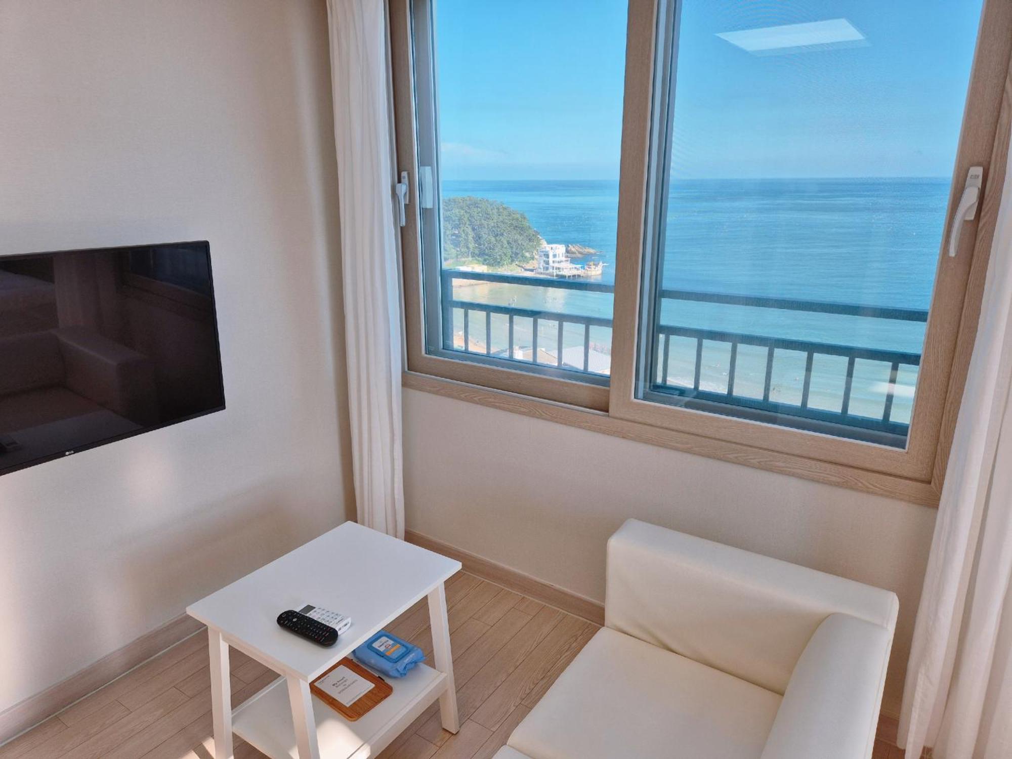 The First Ocean Songjeong Hotel Busan