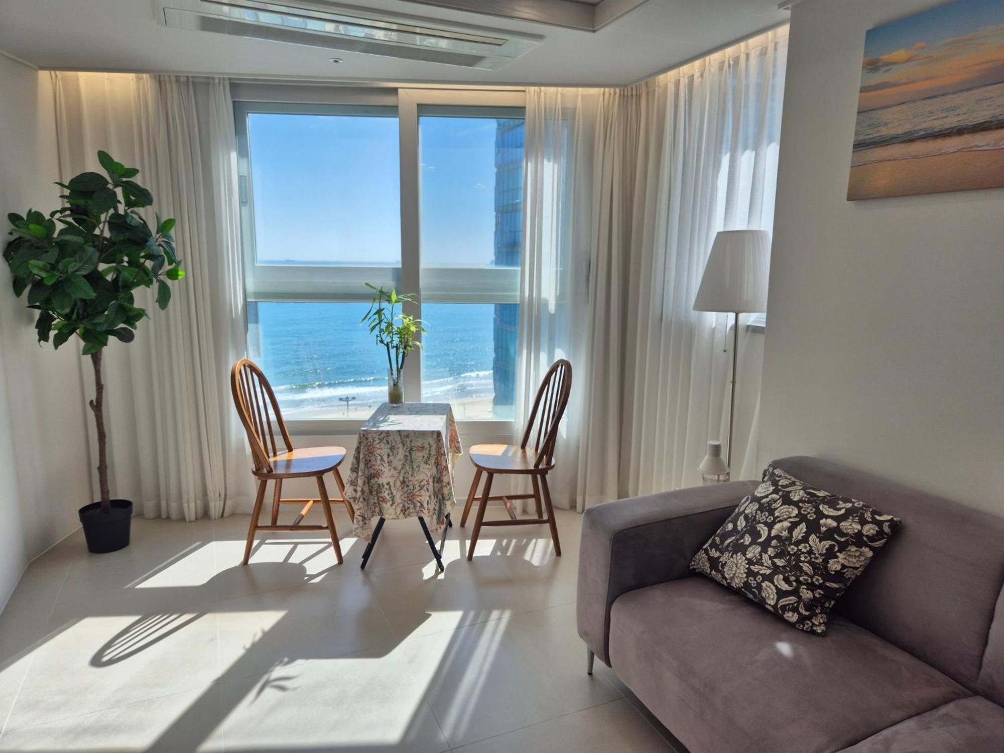 Aparthotel Irua Haeundae