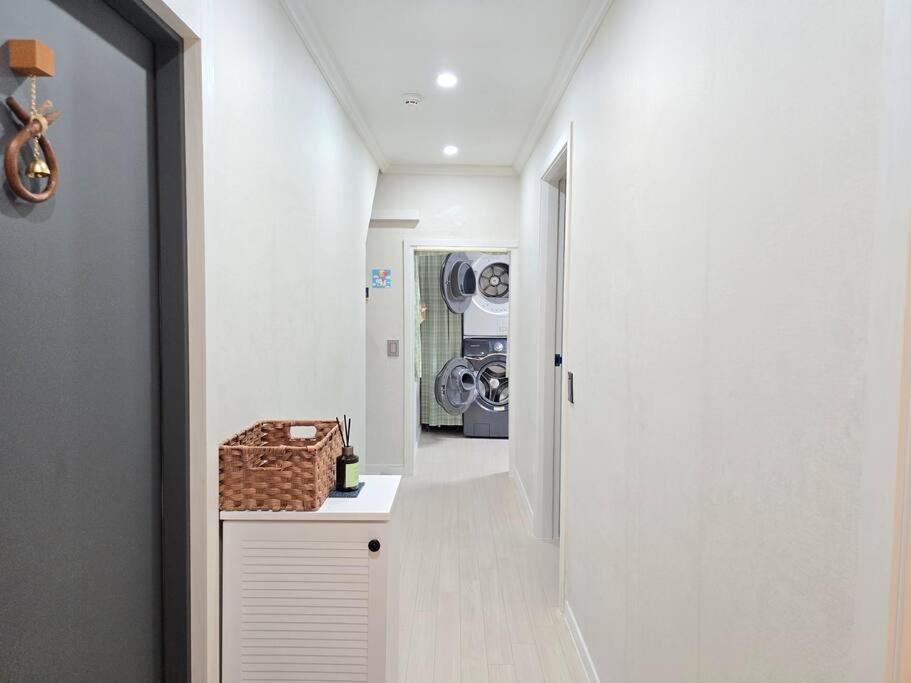 The White House Toseong Apartment Busan