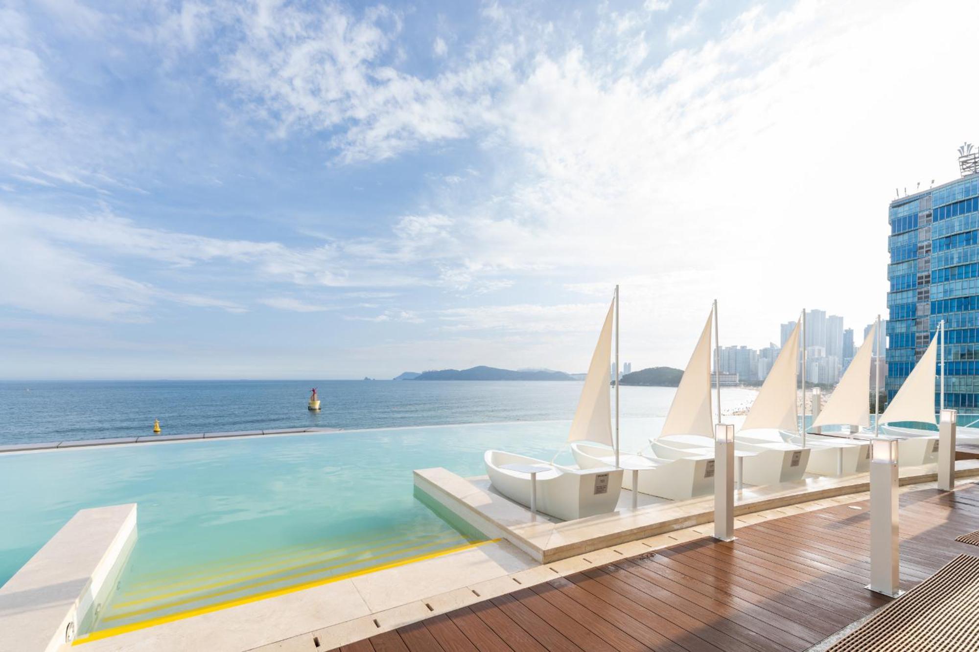 2 Minutes Run To The Sea Only 152m, Special Benefit Of Waterpark 195m Away Busan
