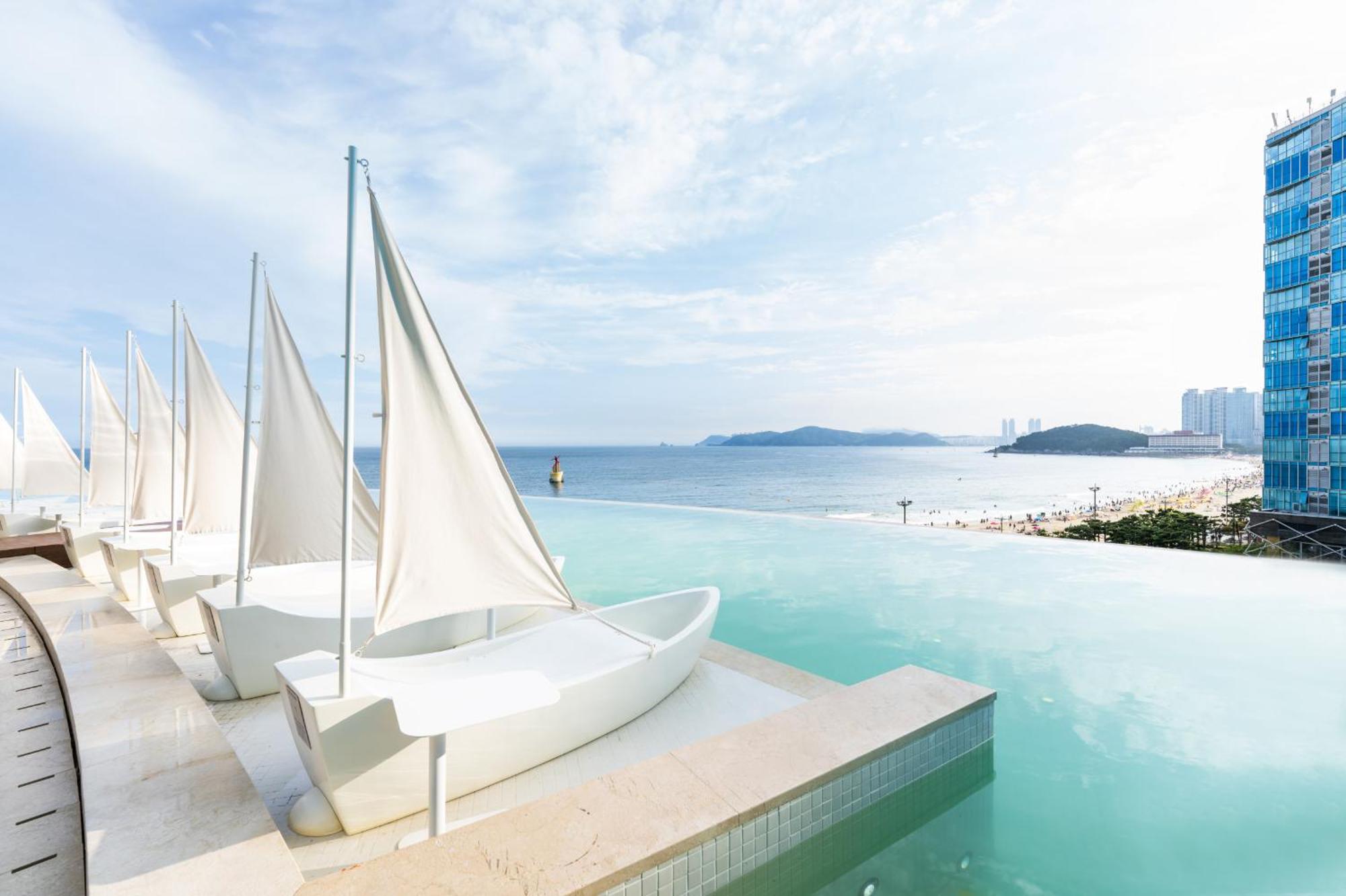 2 Minutes Run To The Sea Only 152m, Special Benefit Of Waterpark 195m Away Apartamento *