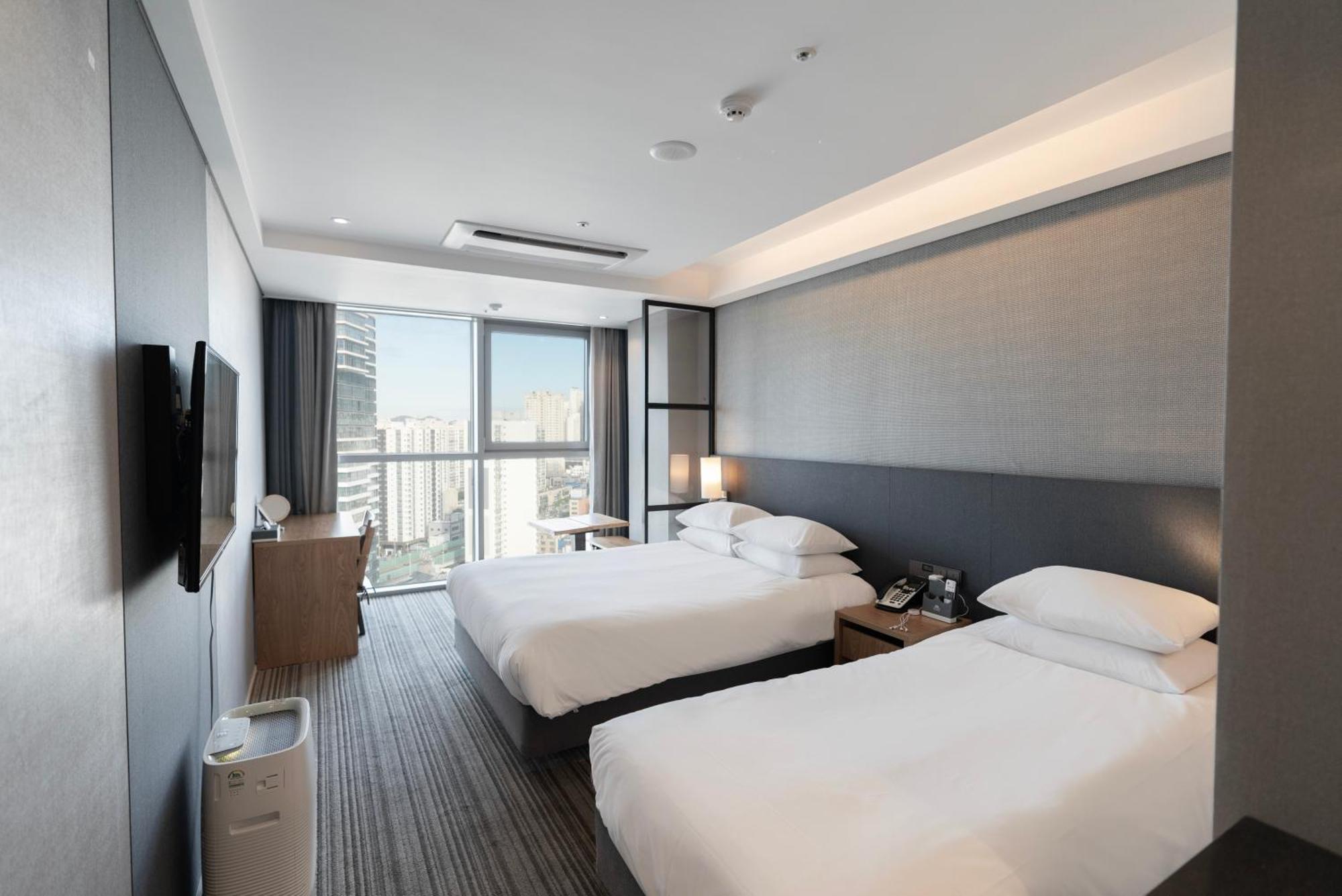 Northharbor Hotel