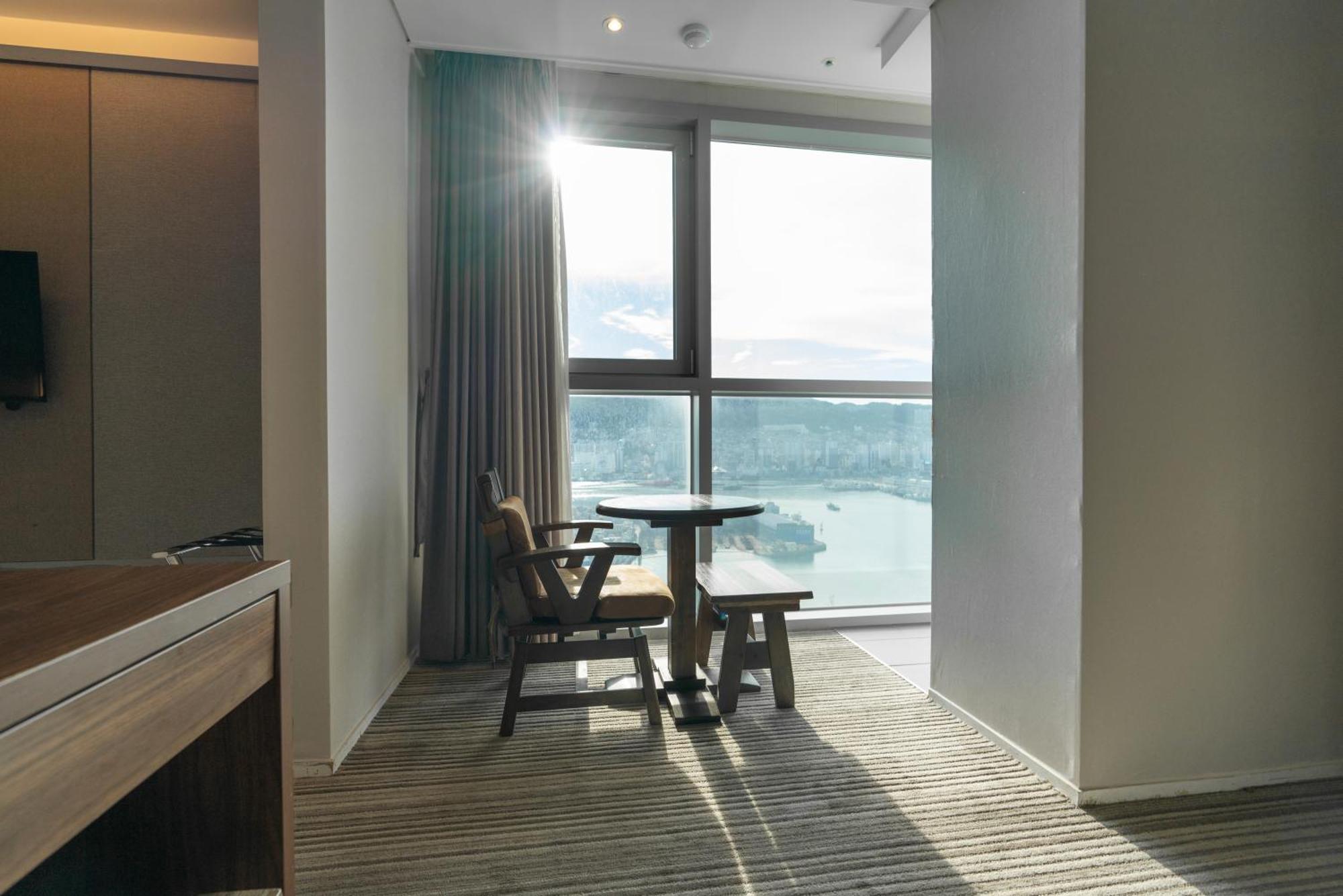 Northharbor Hotel