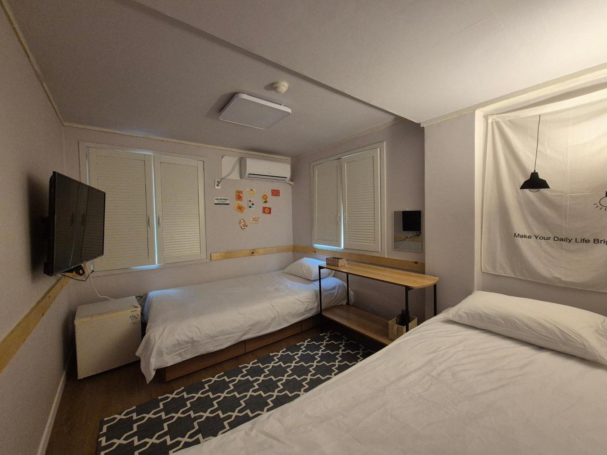 Seomyeon Guest house 2*