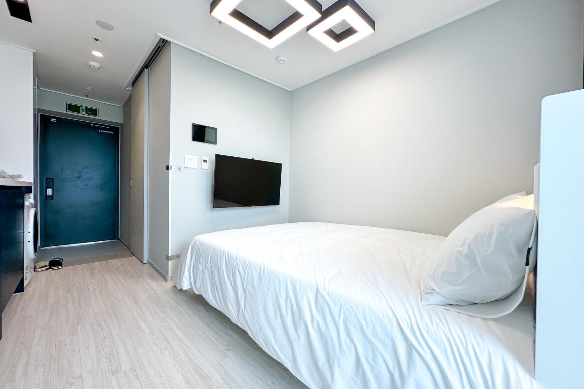 The First Ocean Songdo Apartment Busan