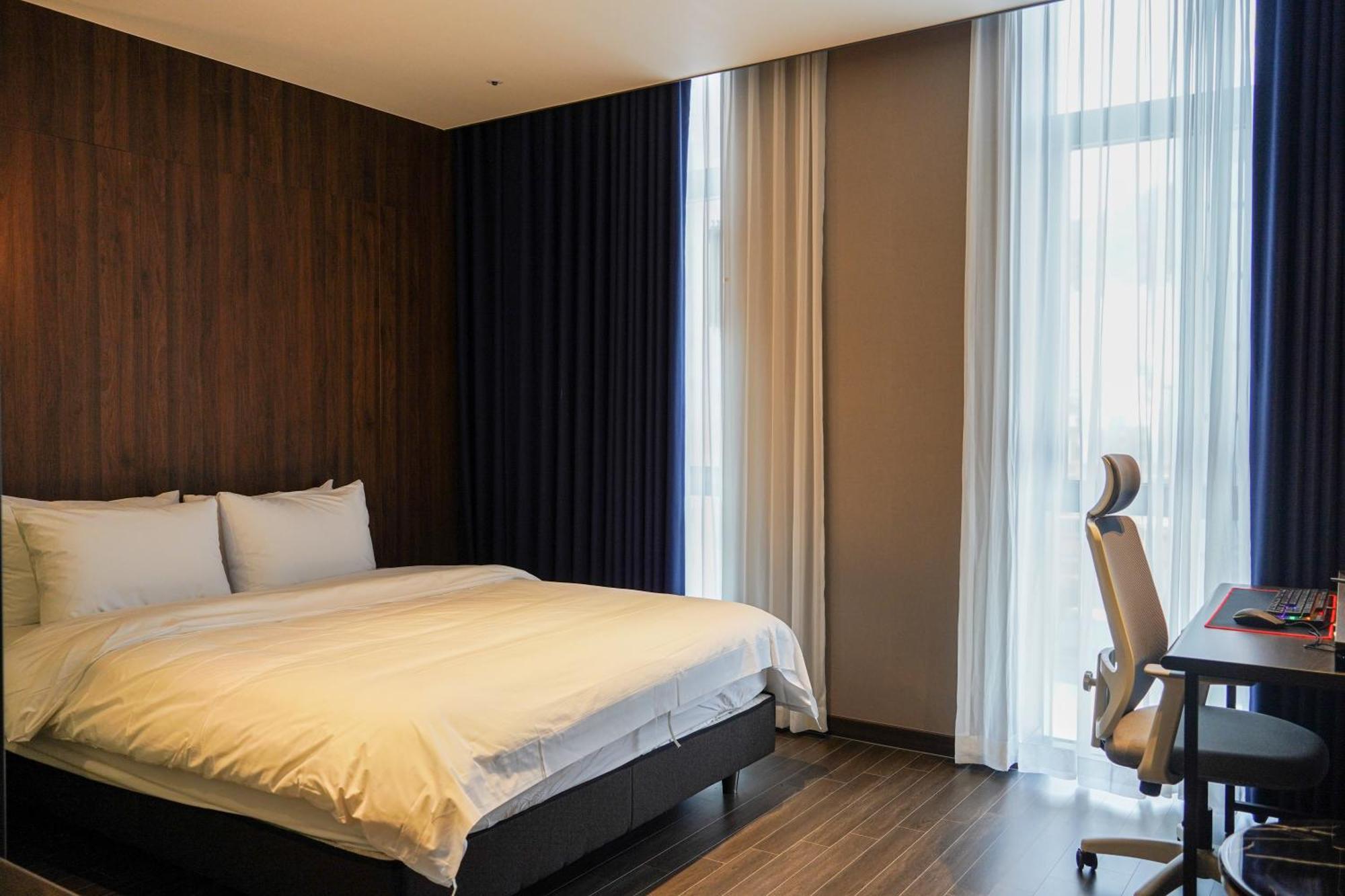Hotel Rose Bay *