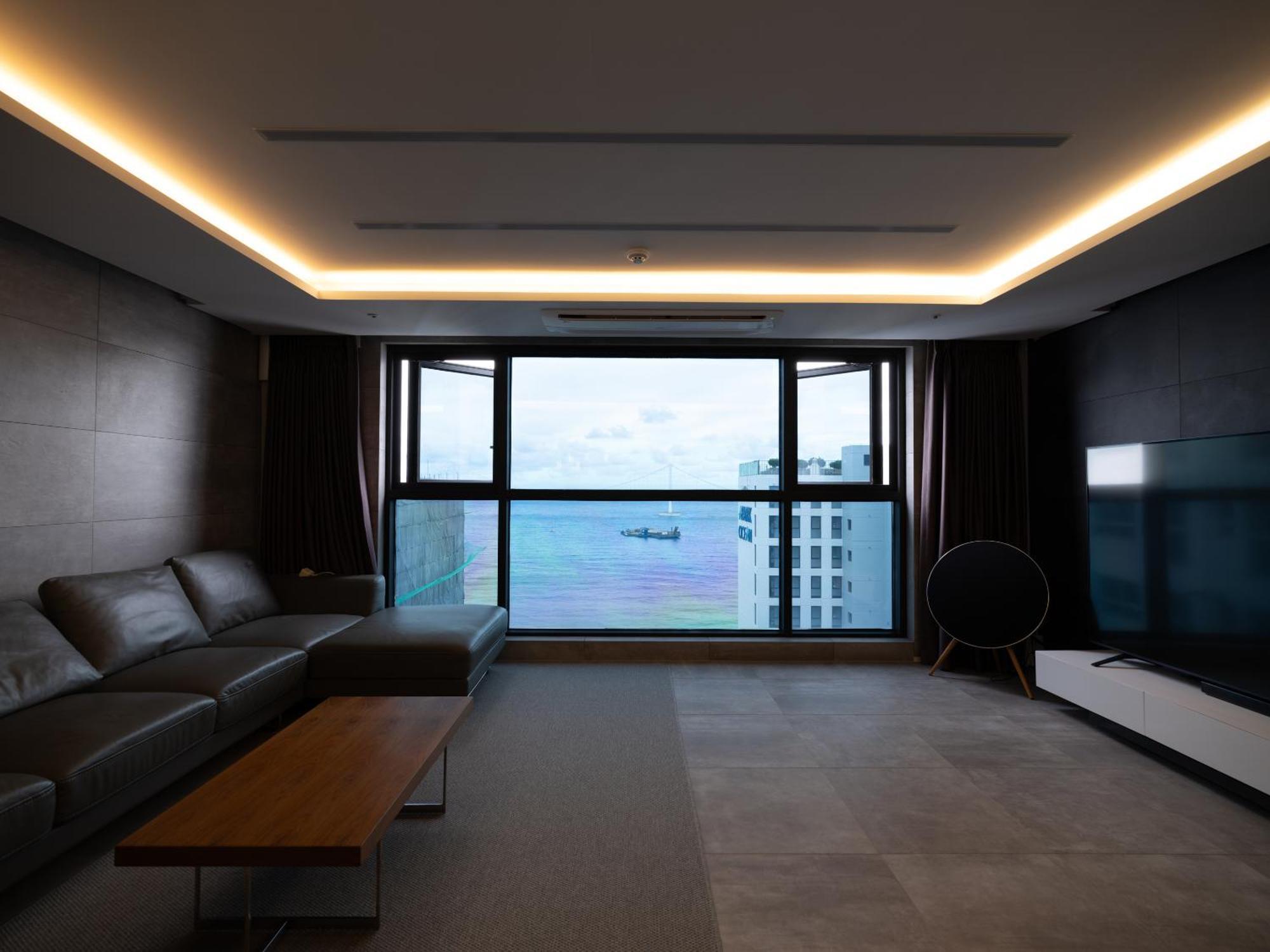 Gwanganri Penthouse *