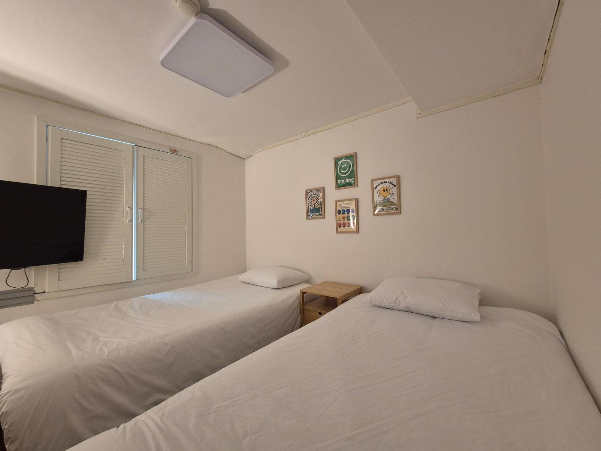 Seomyeon Guest house 2*