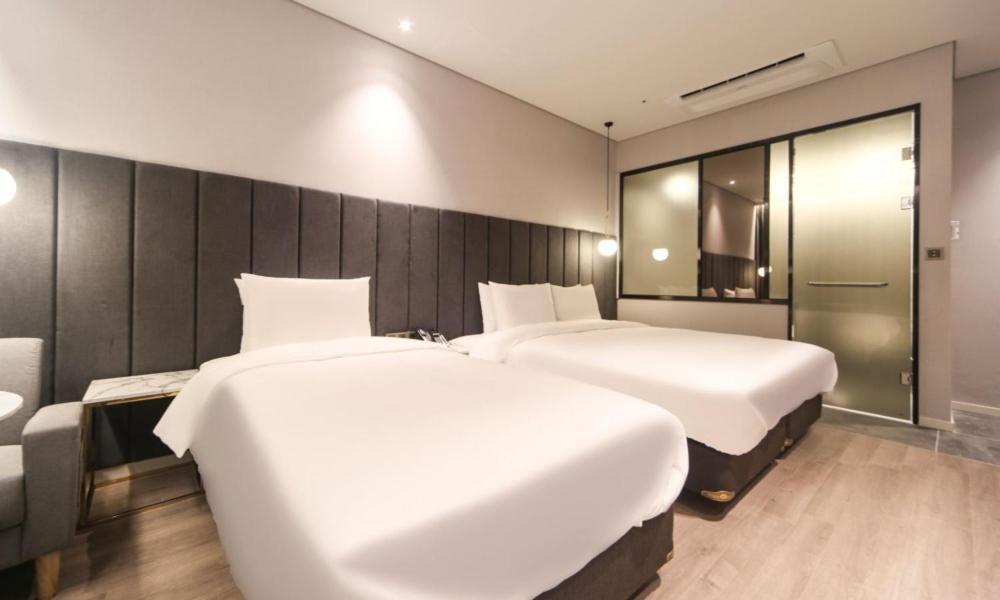 Myeongji Ciel Ocean Hotel 3*
