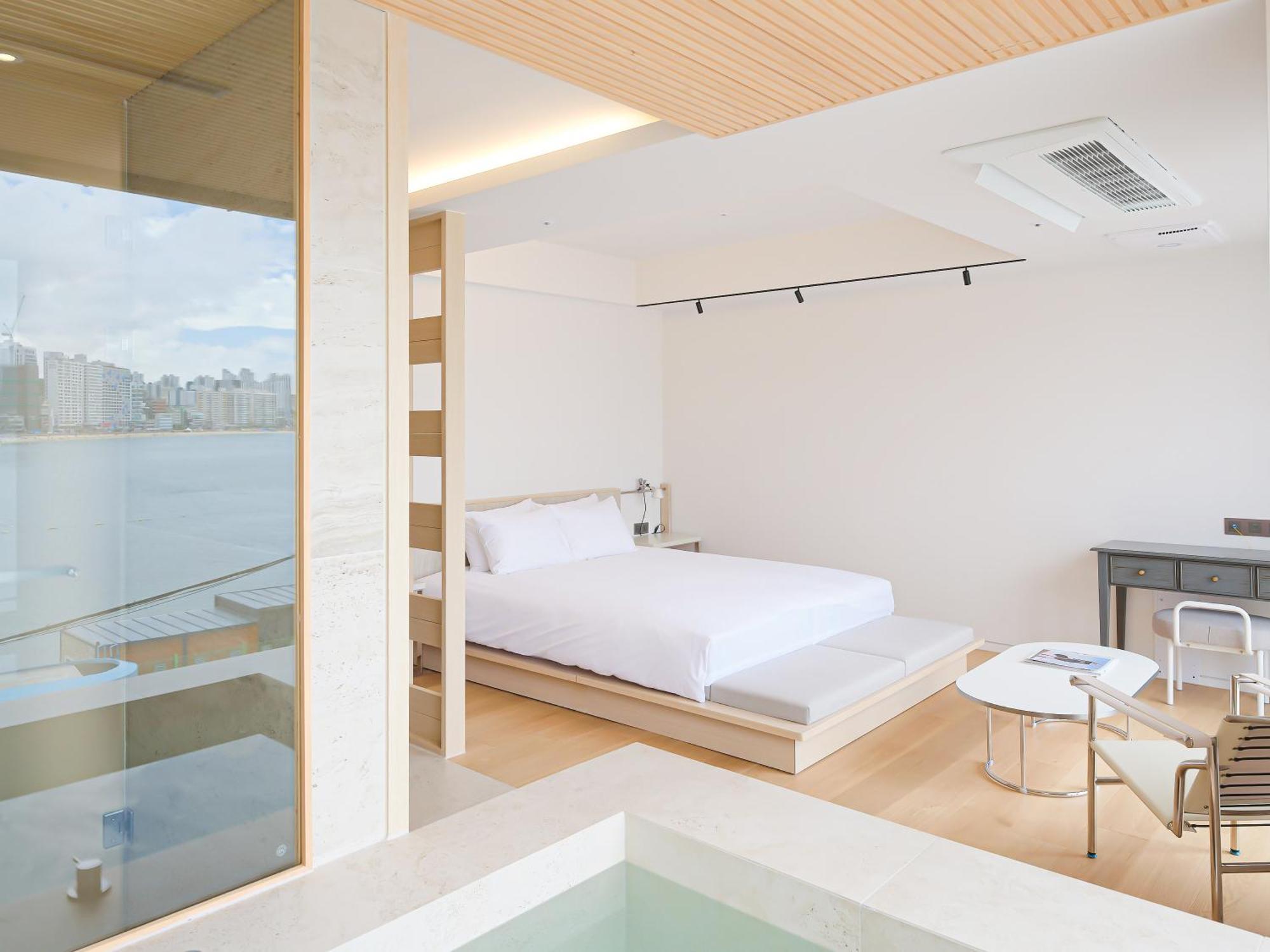 Hotel B'amu Busan