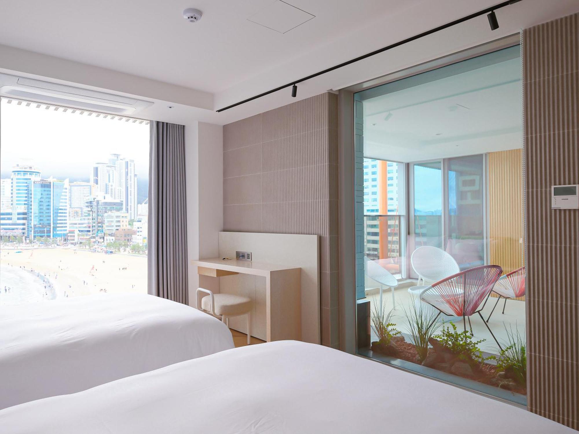 Hotel B'amu *