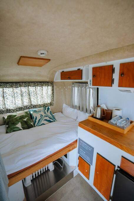 The Moving Caravan Campsite