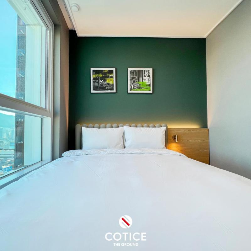 Cotice The Bridge Hotel