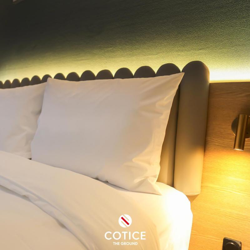 Cotice The Bridge Hotel