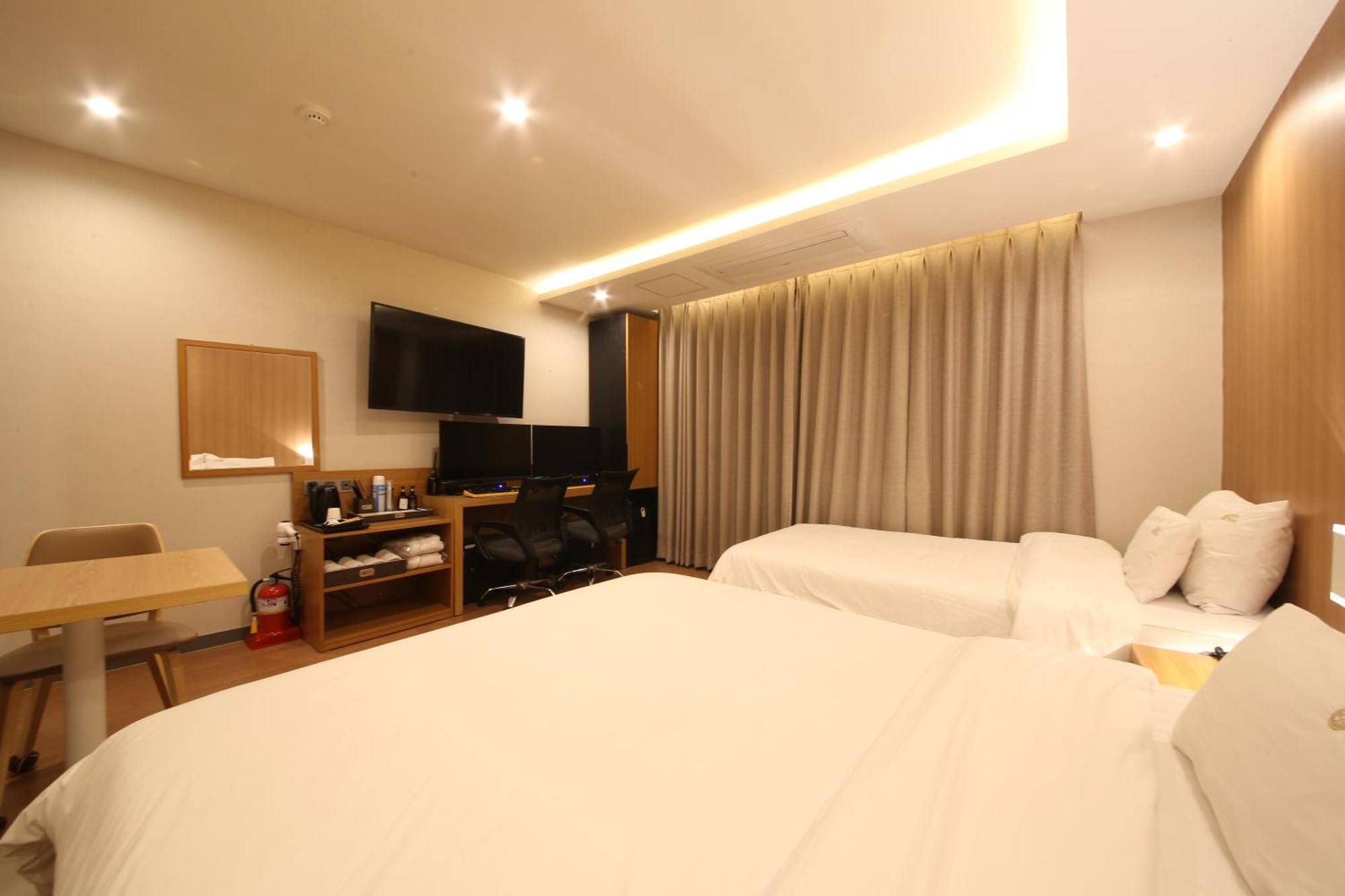 Prima Hotel Busan