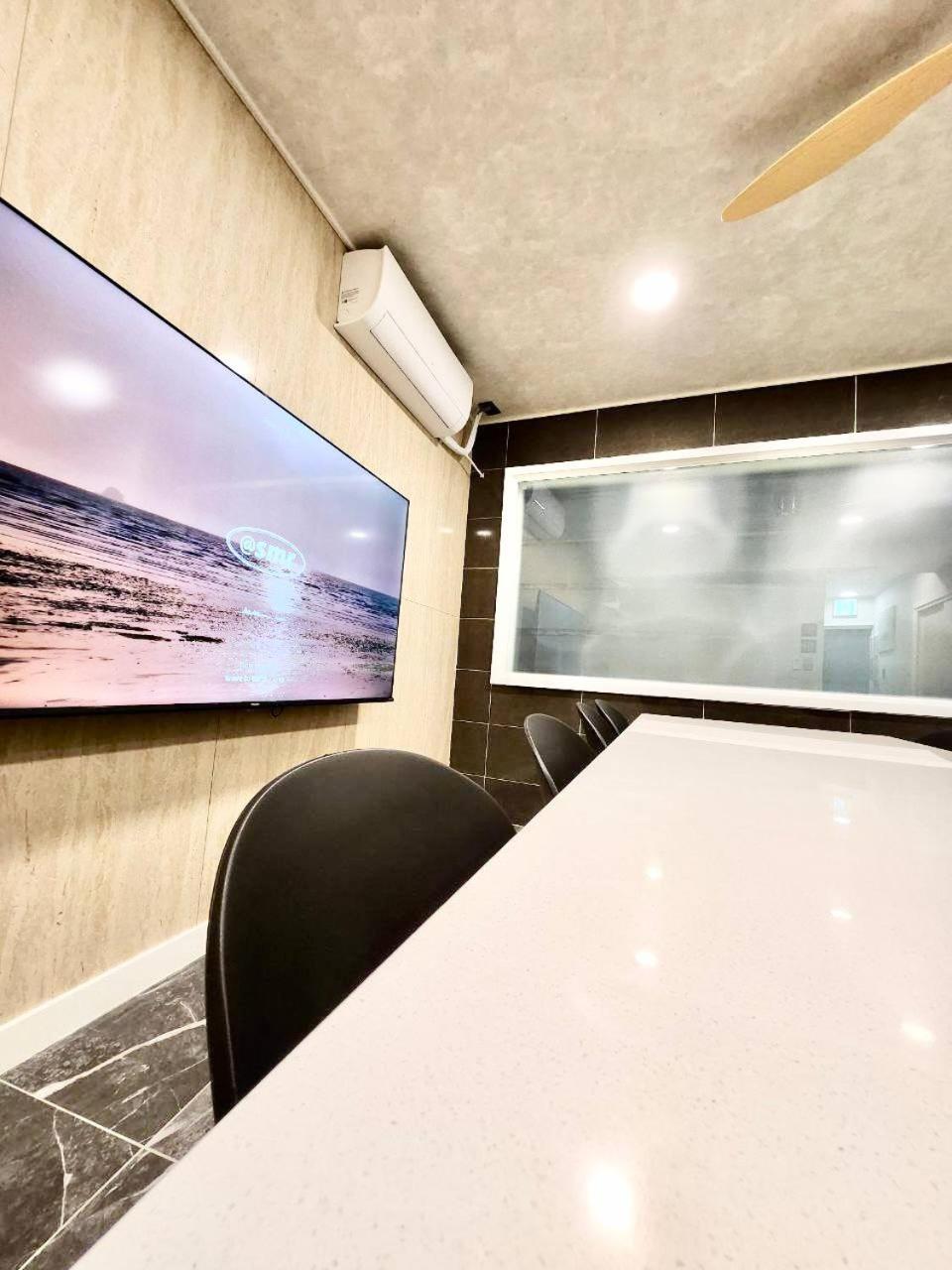 Casa de férias House For Up To 19 People Busan