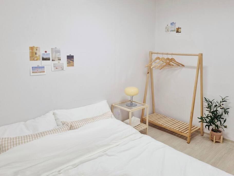 Apartment Toseong *