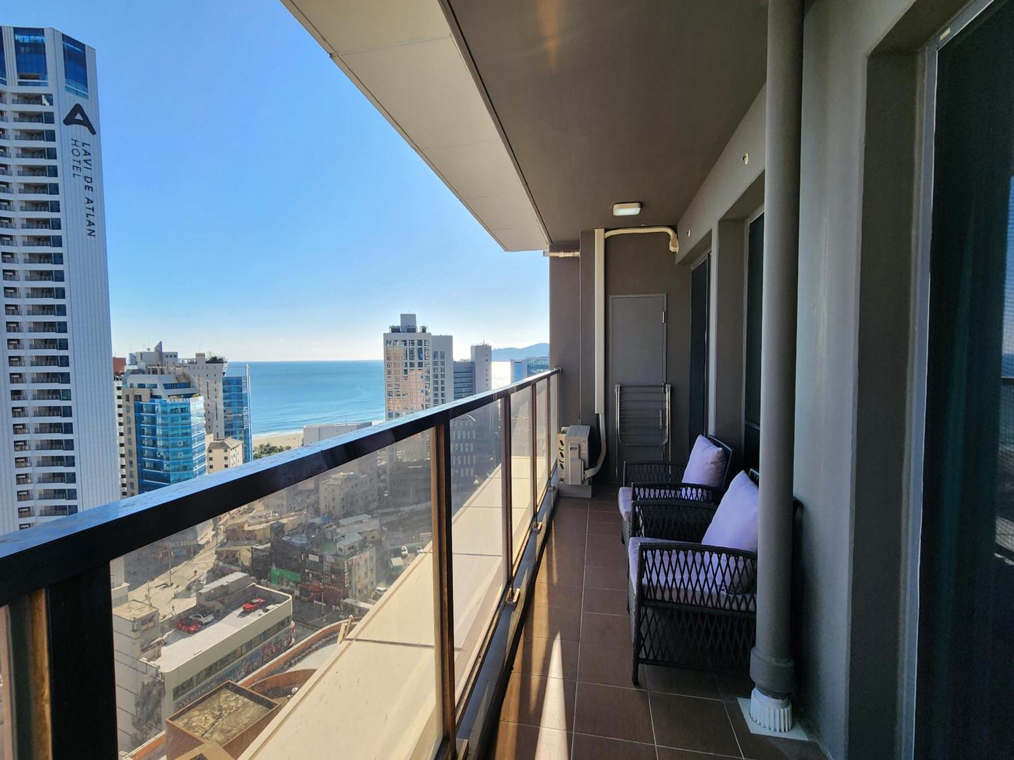 Aparthotel El Bon The - Bona Together
