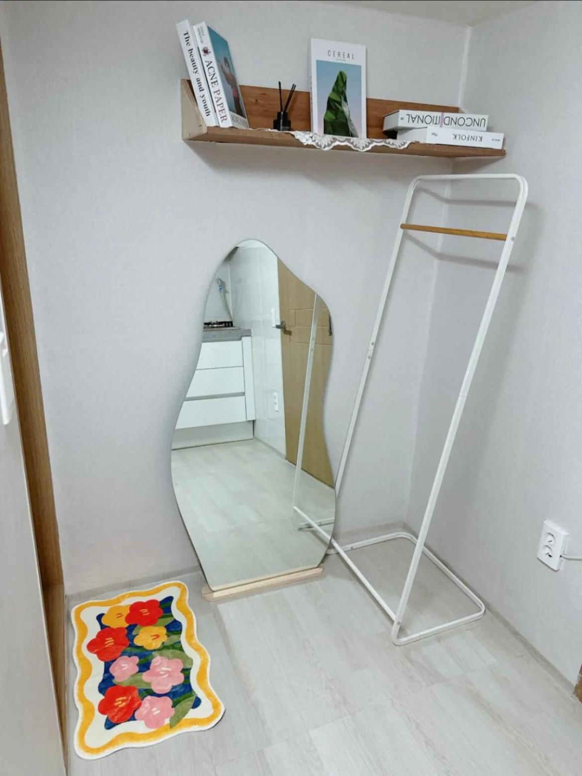 Choryang Stay#busan Subway 6min#choryang Subway 3min#hotel Bedding#ott Appartamento