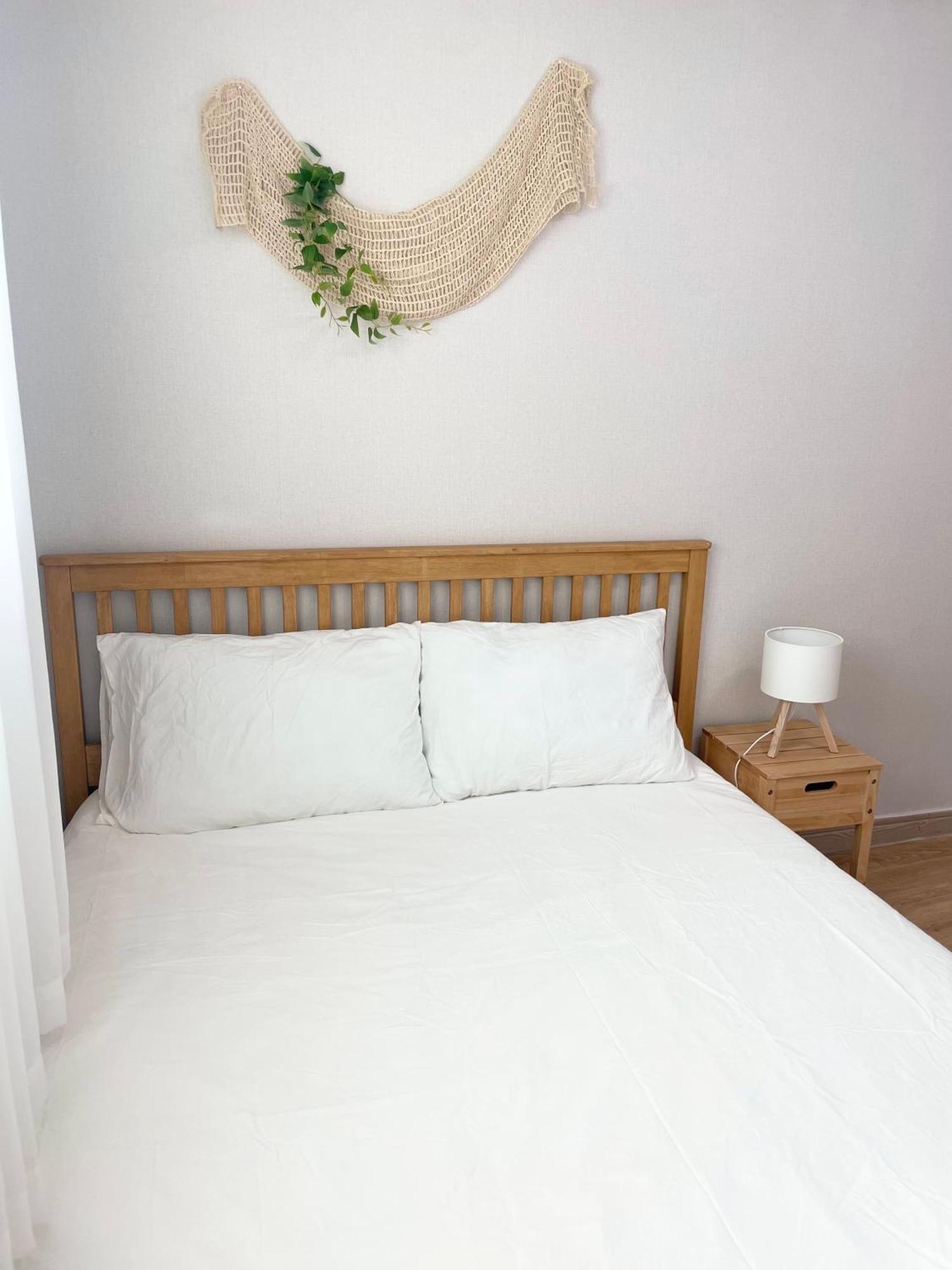 Choryang Stay#busan Subway 6min#choryang Subway 3min#hotel Bedding#ott * Busan