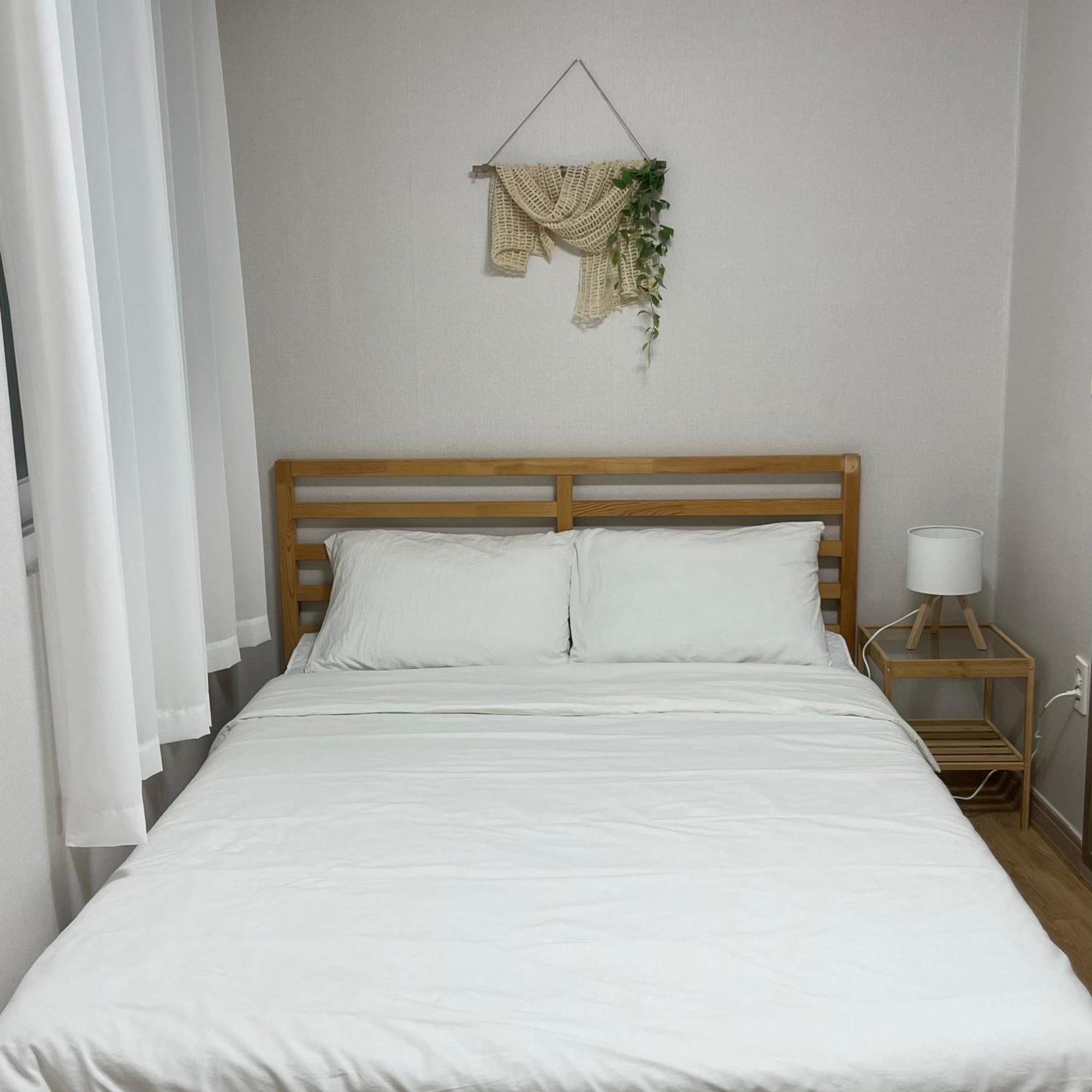 Choryang Stay#busan Subway 6min#choryang Subway 3min#hotel Bedding#ott Busan