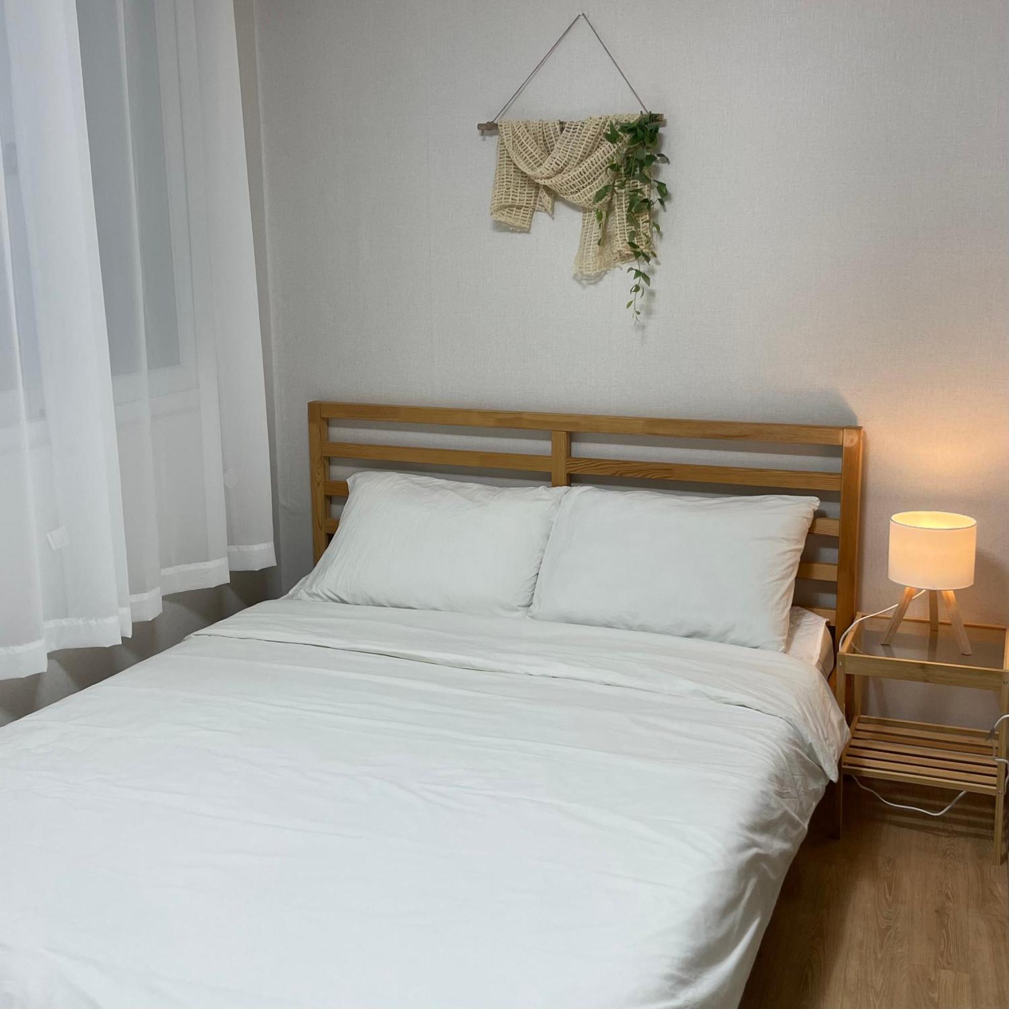 Choryang Stay#busan Subway 6min#choryang Subway 3min#hotel Bedding#ott