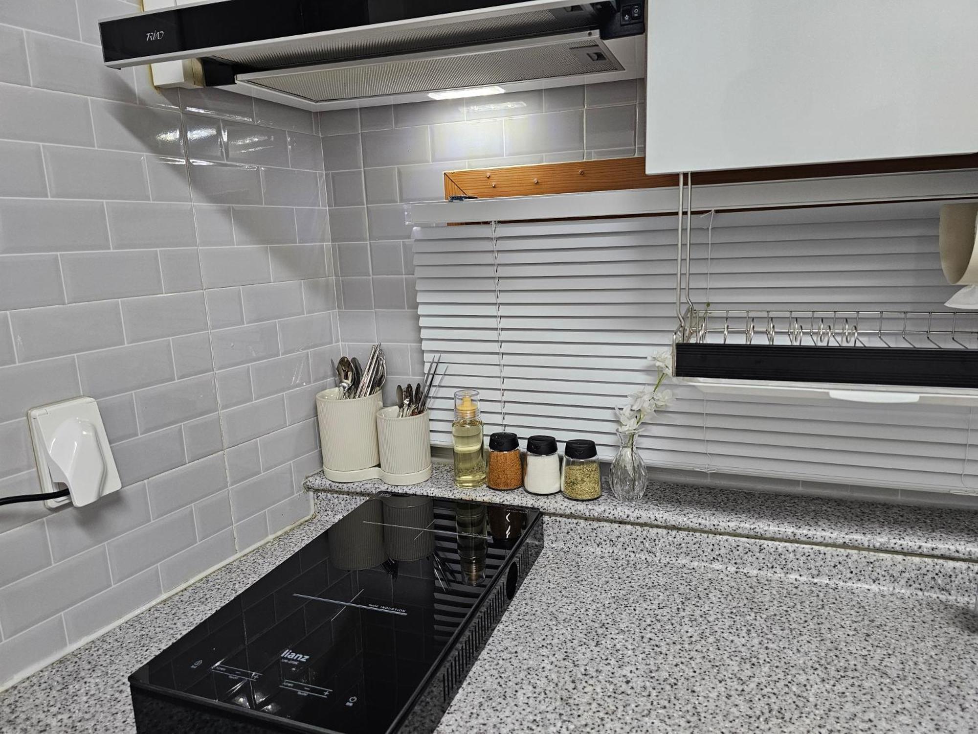 Apartment Subway 6min #2 #2 Queen Beds #hotel Bedding #ott #table#1st Floor *