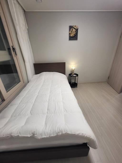 Oceanview - Short And Long Term Apartment