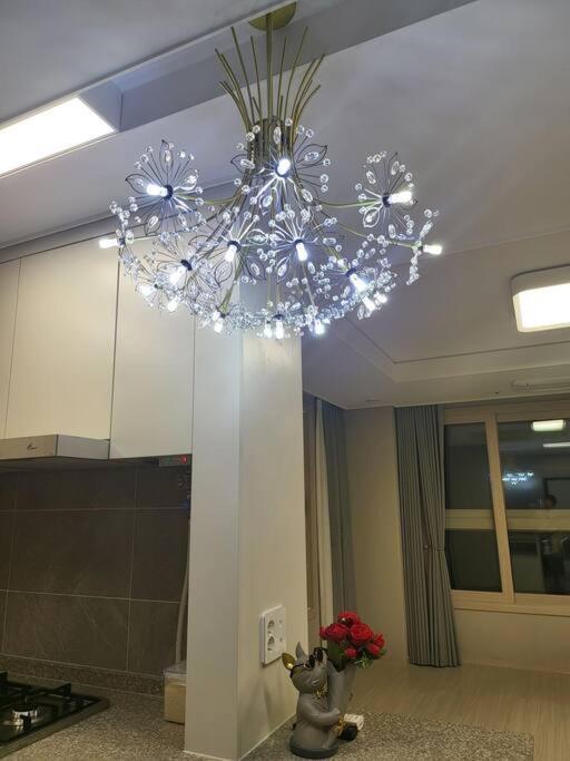 Apartment Oceanview - Short And Long Term Busan