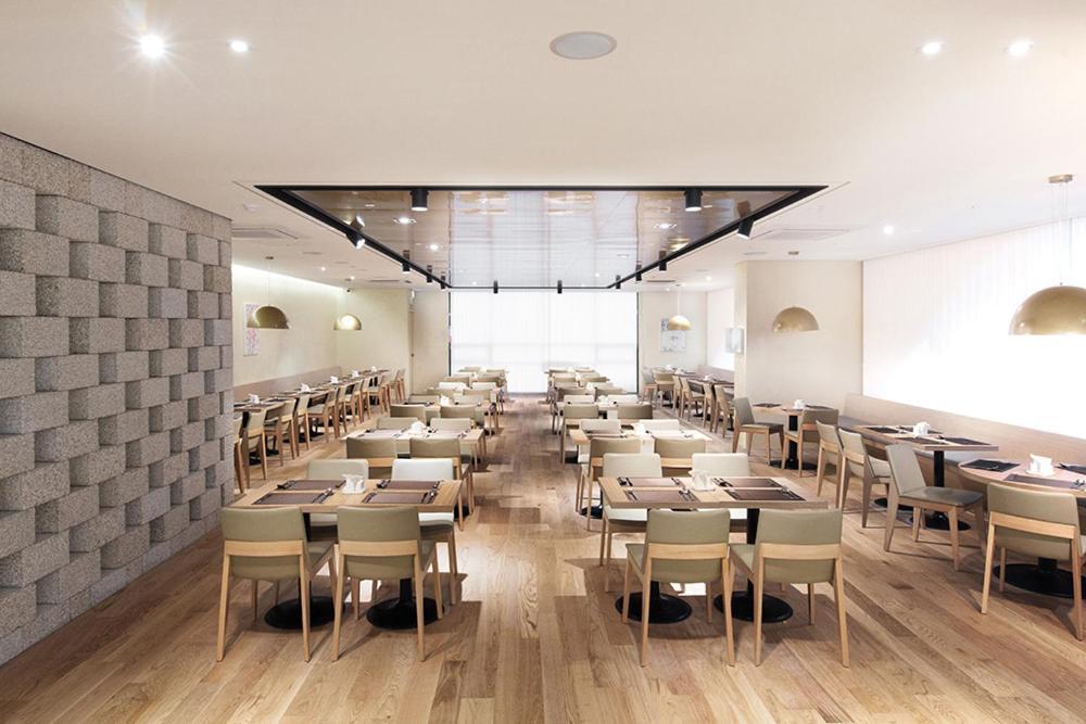 Crown Harbor Khách sạn Busan