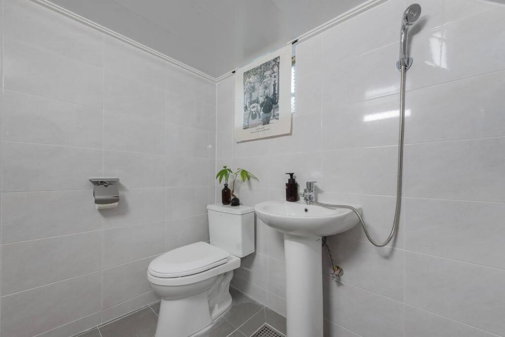 Villa New Open - Walking Distance To Seomyeon, Max 6pax, Three Rooms, 1 Complimentary Parking