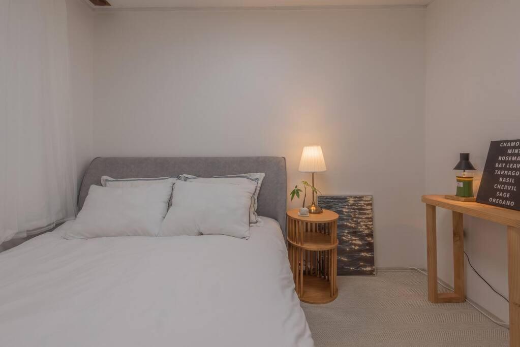 Villa New Open - Walking Distance To Seomyeon, Max 6pax, Three Rooms, 1 Complimentary Parking Busan